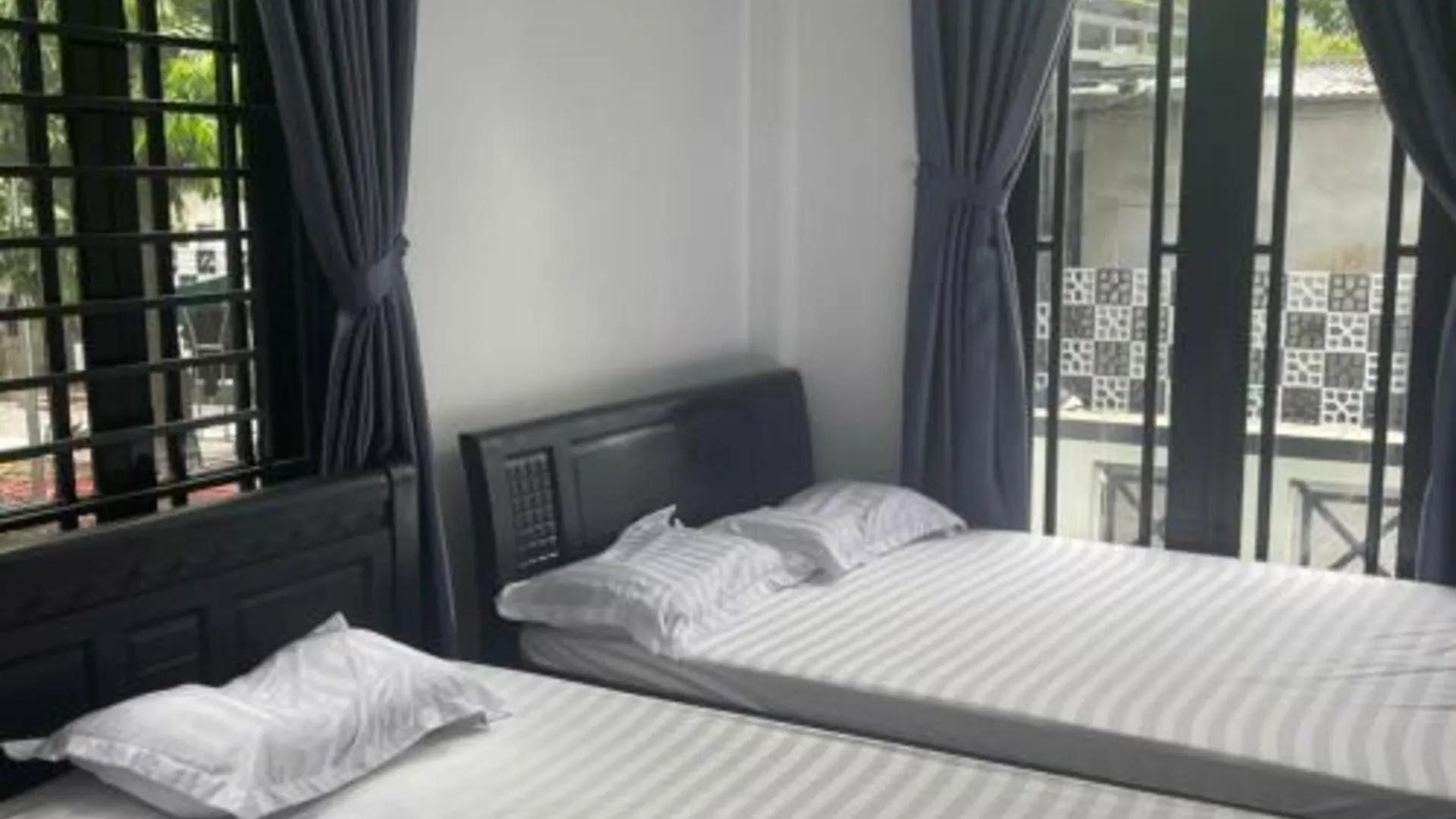 다낭 Nhà Nghỉ Nắng Vàng 호텔 객실