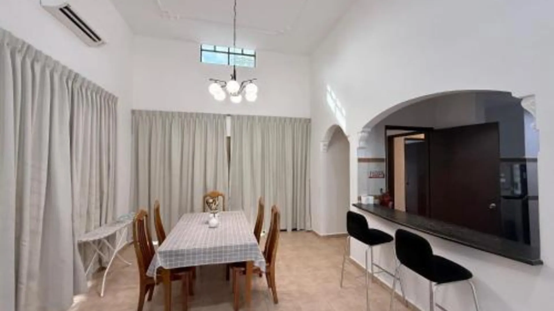 말라카 알러 가자의 빌라 (0m², 침실 4개, 프라이빗 욕실 2개) 3성급 게스트하우스 전망