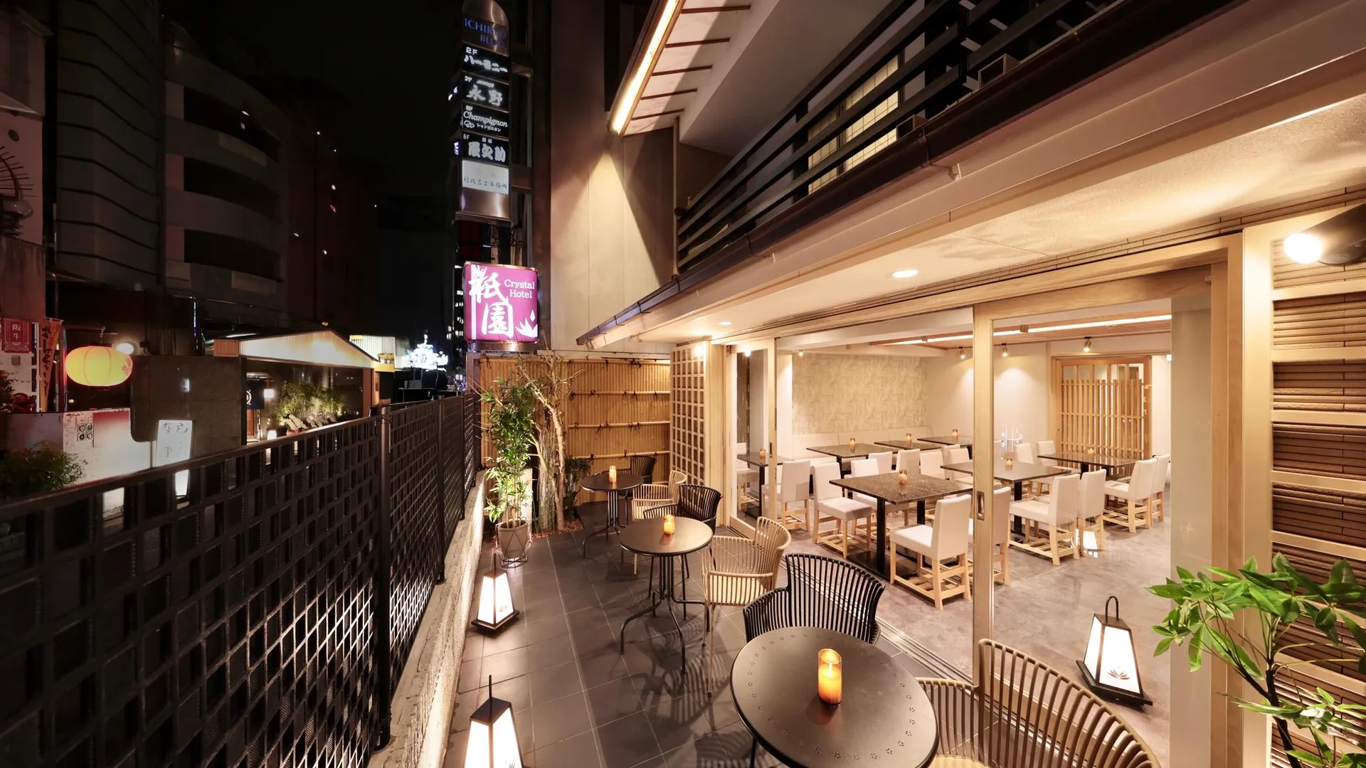 교토 기온 크리스탈 호텔 3성급 호텔 수영장