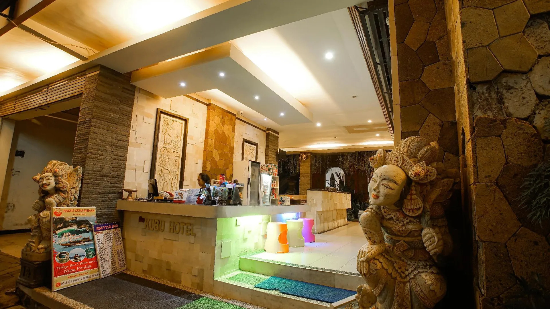 발리 더 쿠부 호텔 2성급 호텔 로비