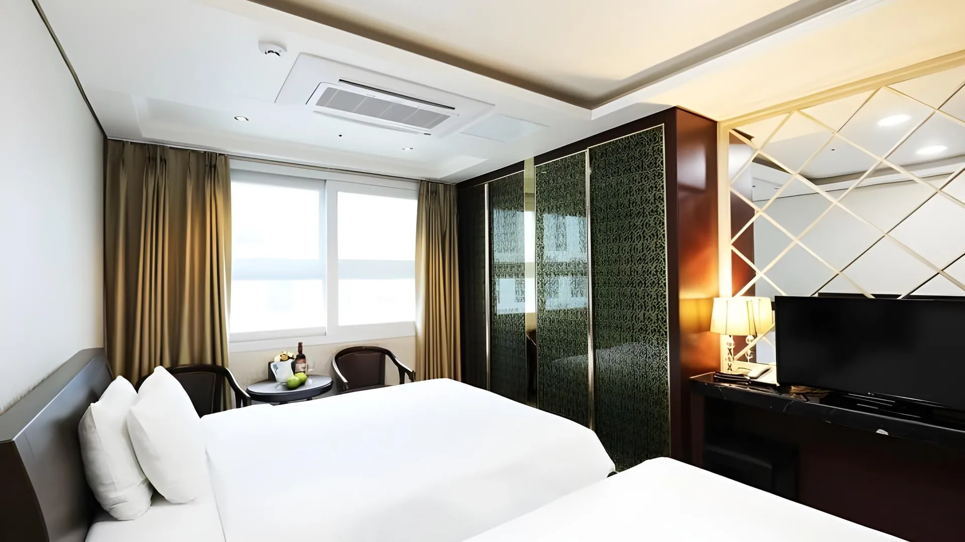 서울 인터시티 서울 호텔 4성급 호텔 스위트룸