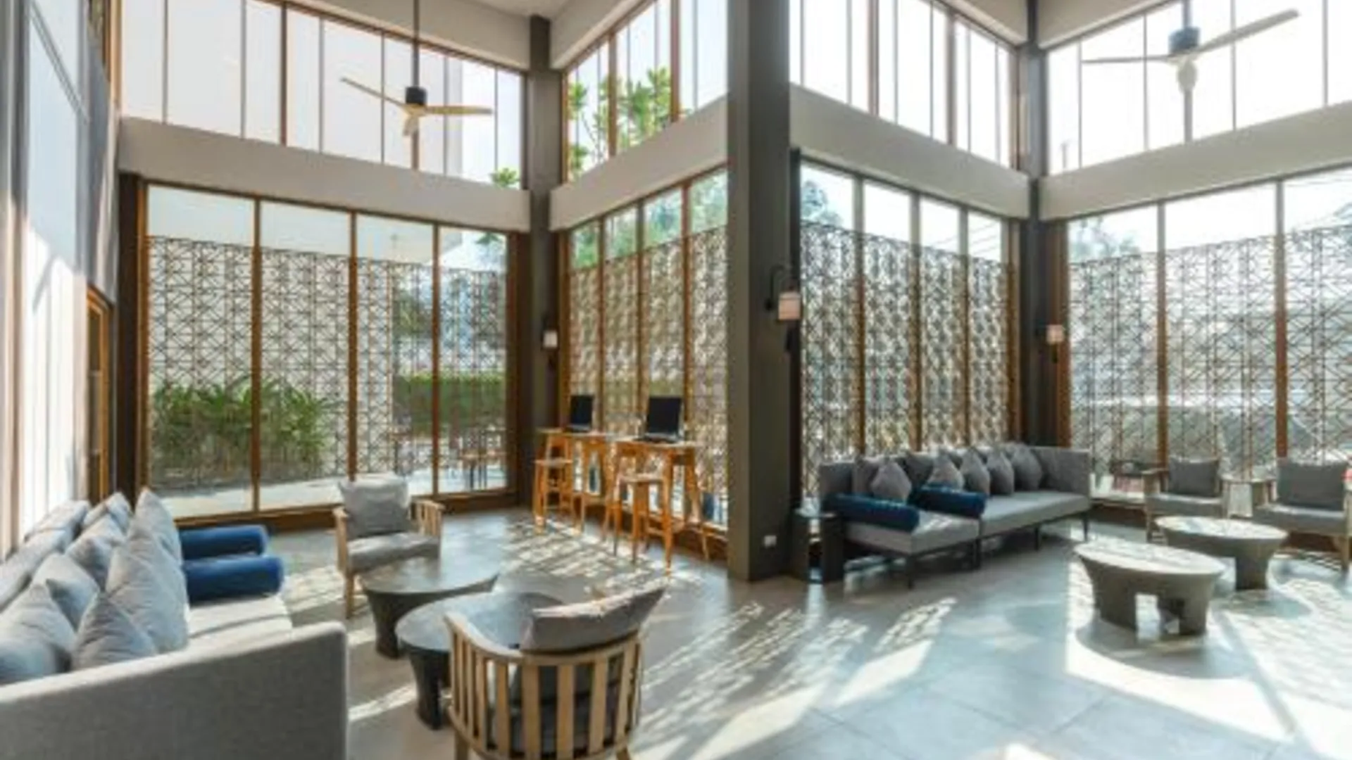 푸켓 벨라 나라 푸켓 나이양 비치 5성급 호텔 로비