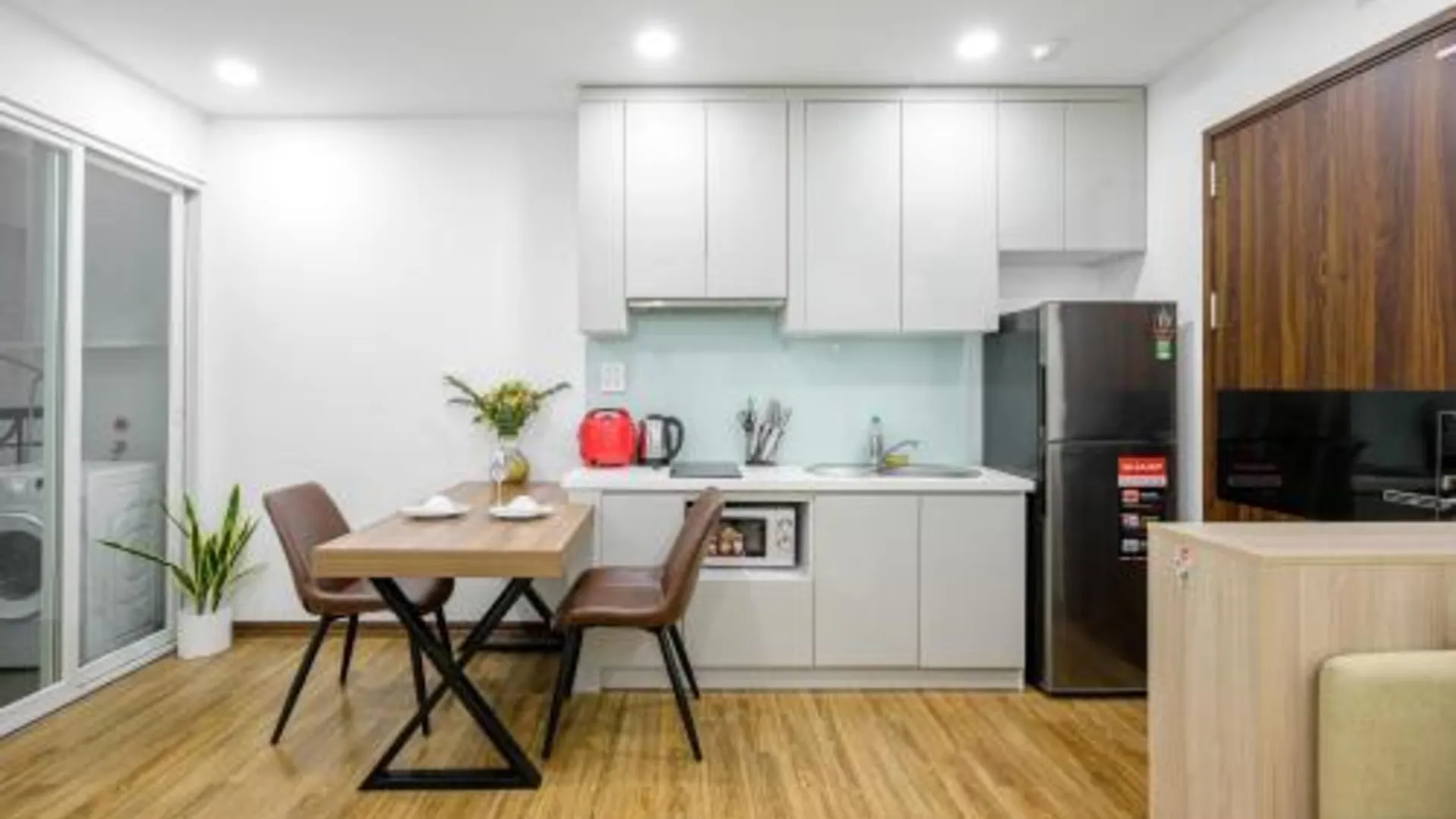 하노이 럭스 파라다이스 호텔 응우옌카크히에우 3성급 호텔 레스토랑