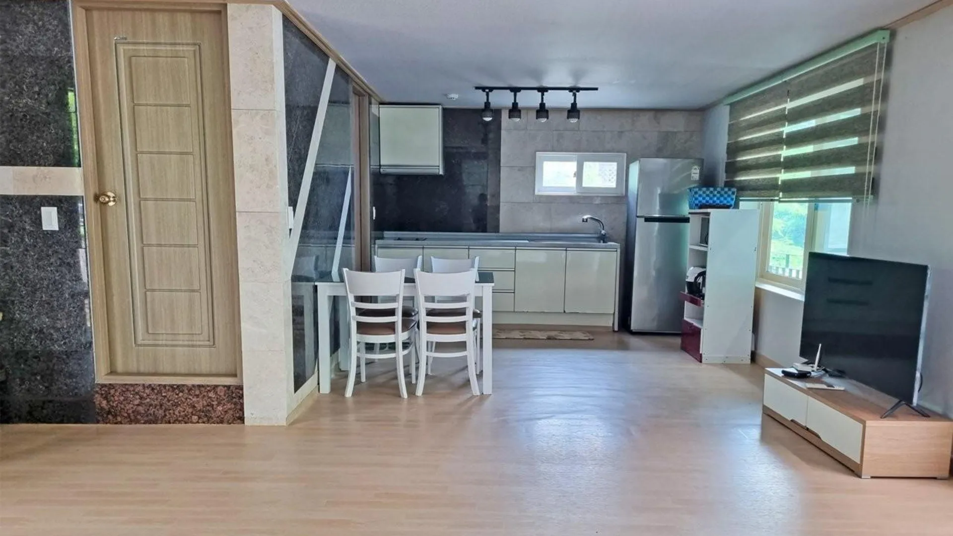 가평 가평 자연속의휴식공간 1성급 게스트하우스 객실