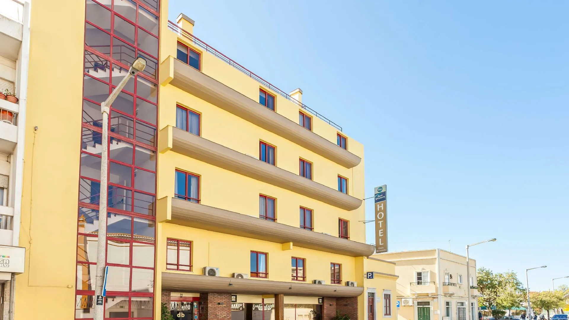 파로 베스트웨스턴 호텔 돔 베르나르도 3성급 호텔 스위트룸