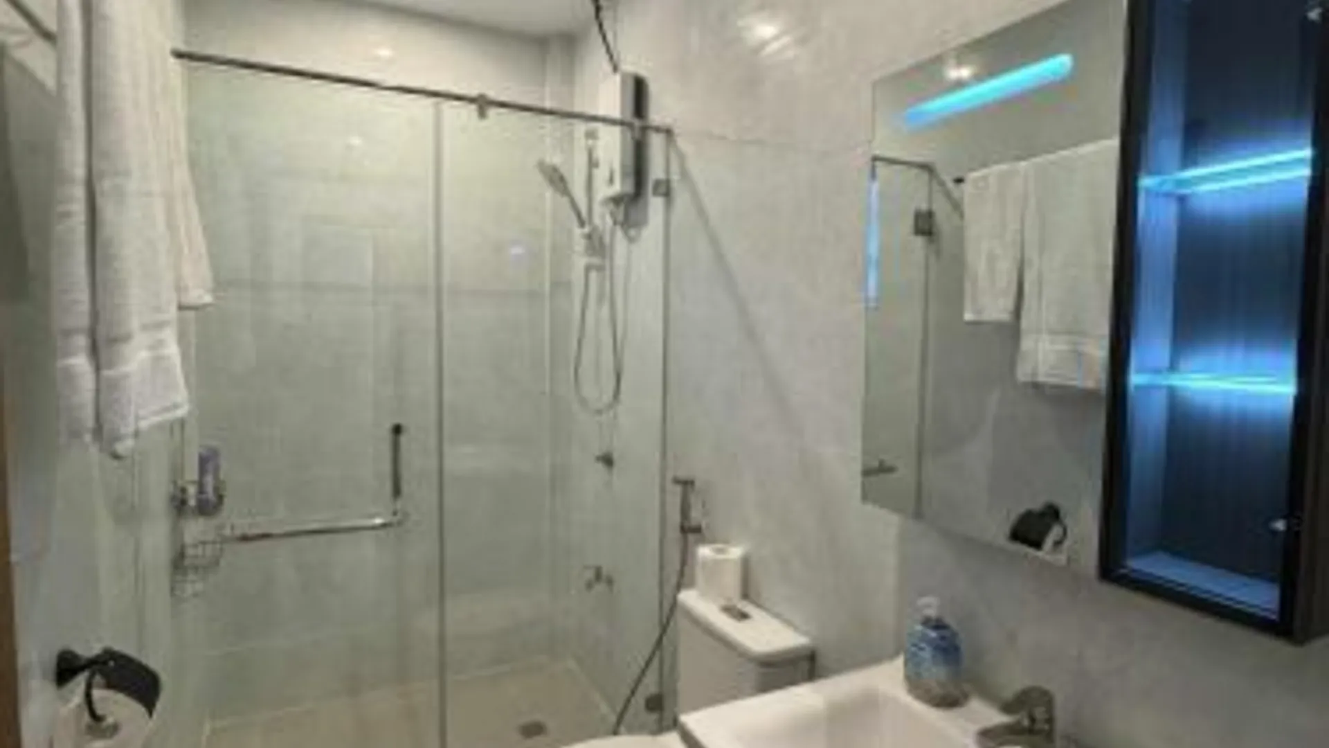 세부 Oia 3성급 호텔 스위트룸