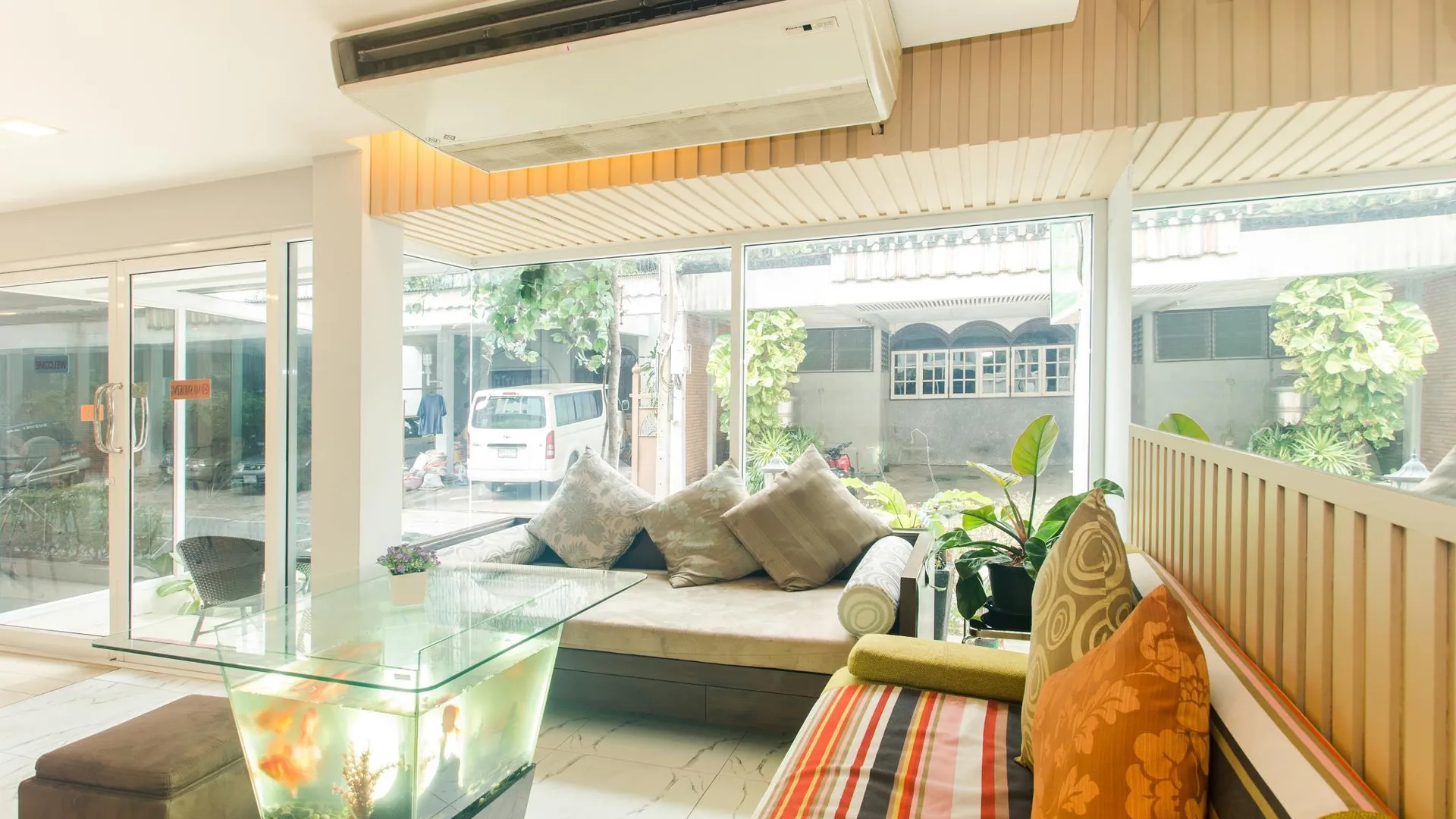 방콕 난트라 플뢴칫 호텔 3성급 호텔 수영장