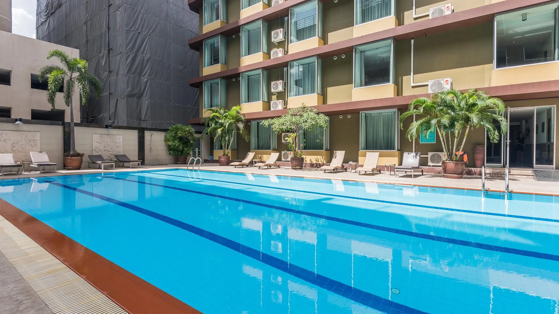 방콕 다이나스티 그랜드 호텔 4성급 호텔 스위트룸