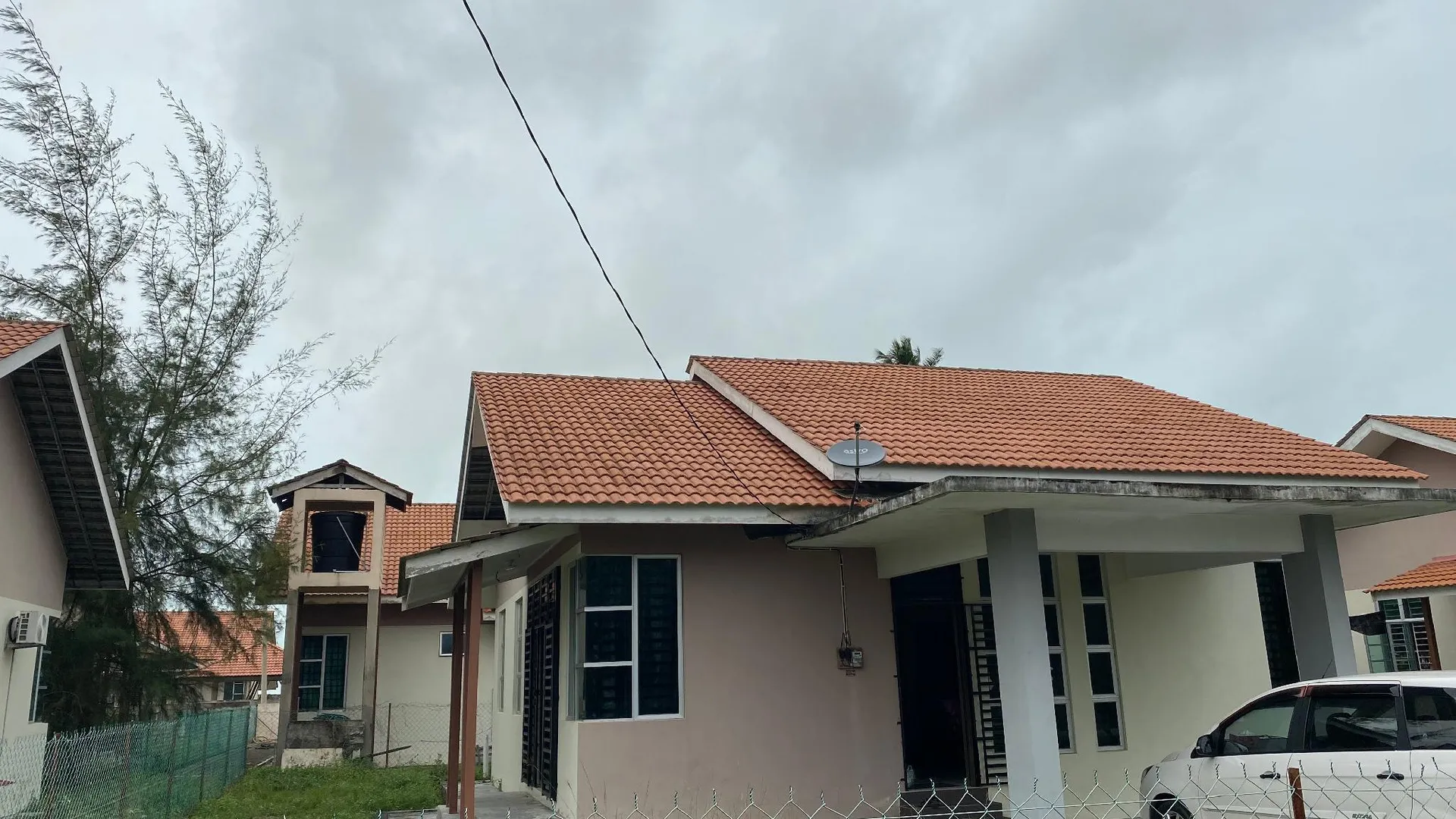 코타바루 판타이 차하야 부란 (PCB)의 프라이빗 하우스 (1300m², 침실 3개, 프라이빗 욕실 3개) 3성급 게스트하우스 객실