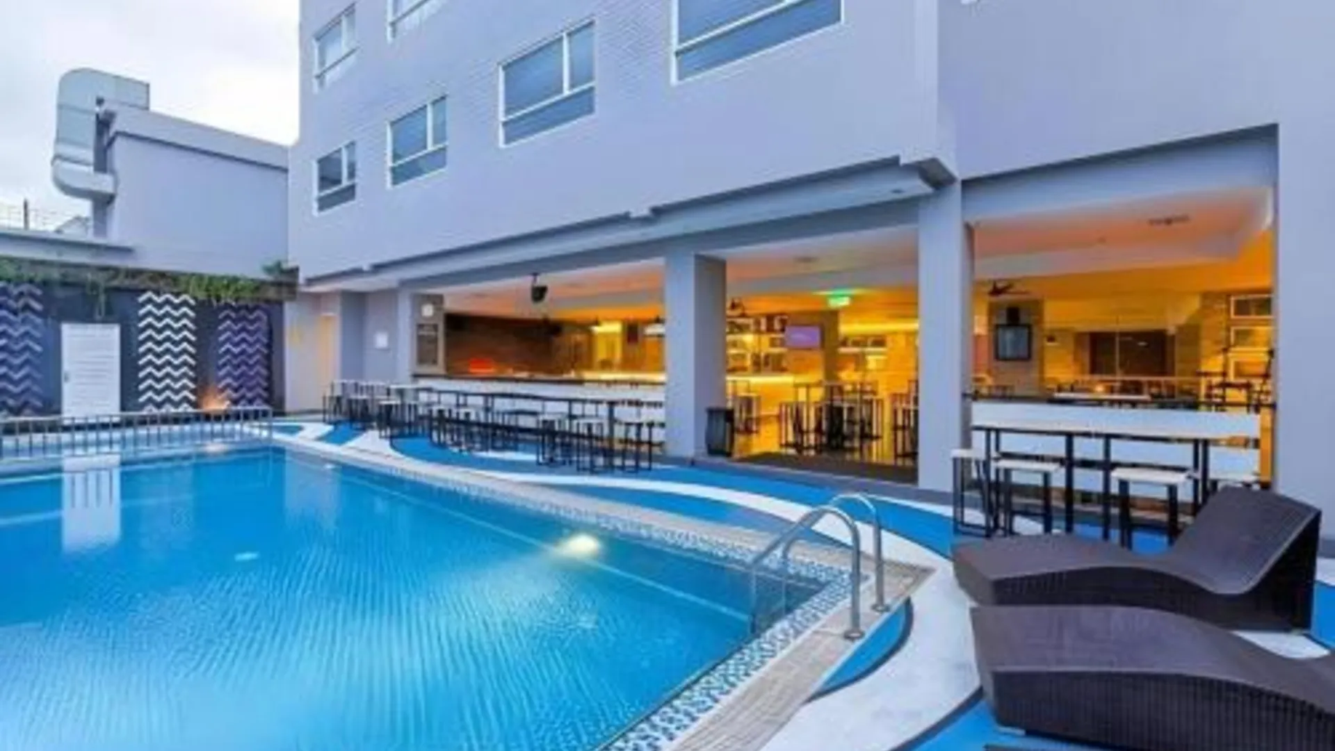 마카사르 Royal Bay Hotel Makassar 4성급 호텔 부대시설