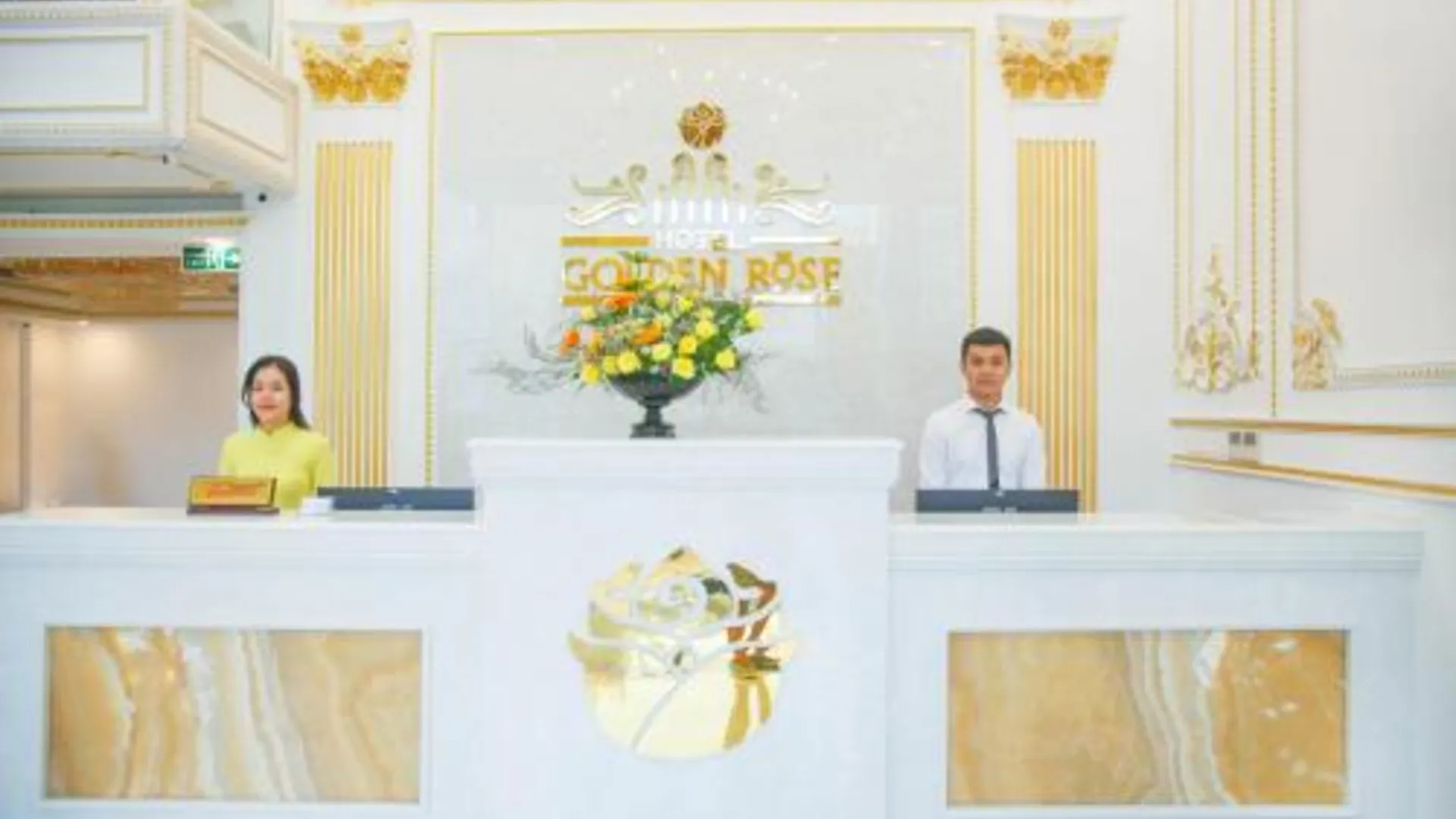 다낭 로얄 비치 호텔 4성급 호텔 스위트룸