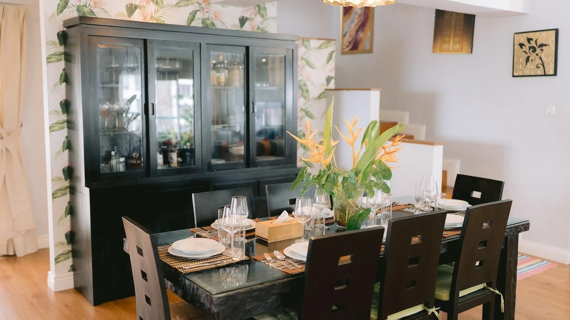 코타키나발루 시티 센터의 프라이빗 하우스 (2900m², 침실 5개, 프라이빗 욕실 3개) 4성급 싱글룸 부대시설