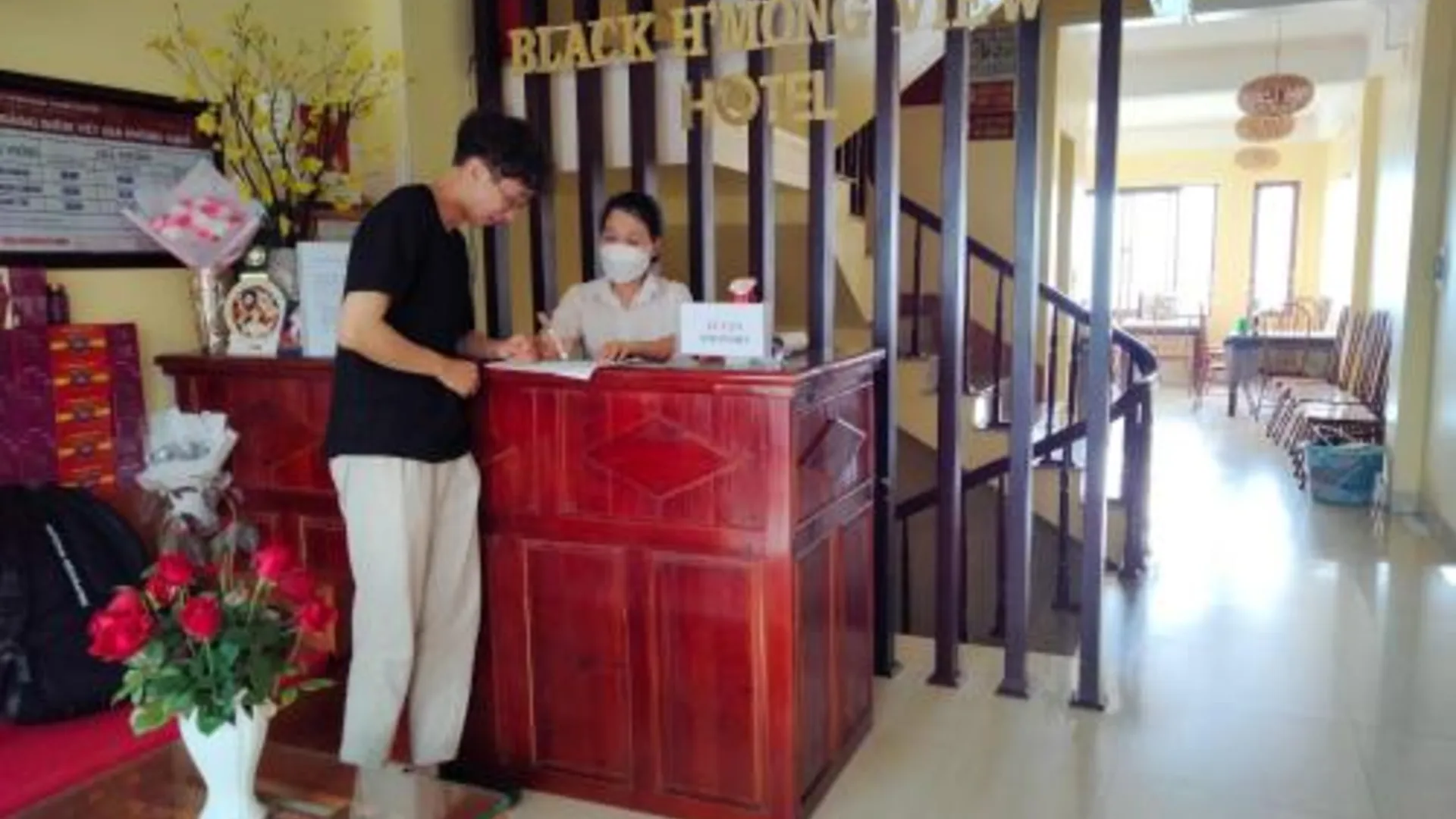 사파 블랙 흐몽 뷰 호텔 2성급 호텔 레스토랑