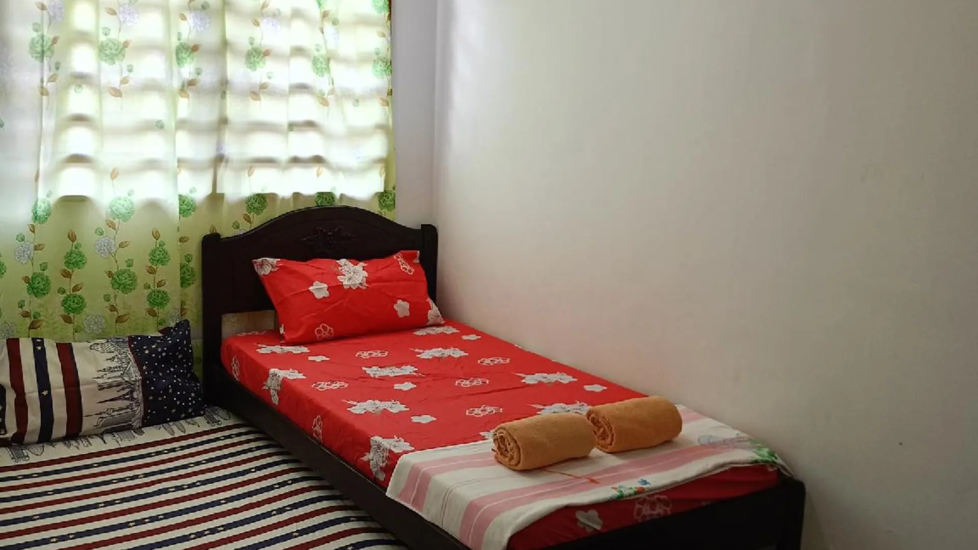 페칸 무아드잠 샤의  (m², 침실 3개, 프라이빗 욕실 2개) 1성급 싱글룸 수영장