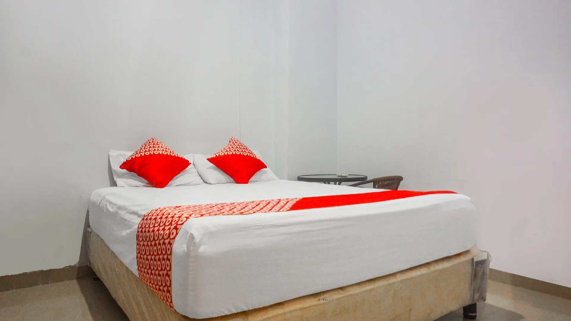 마카사르 Hotel O Pondok Hikmah Makassar 2성급 호텔 객실