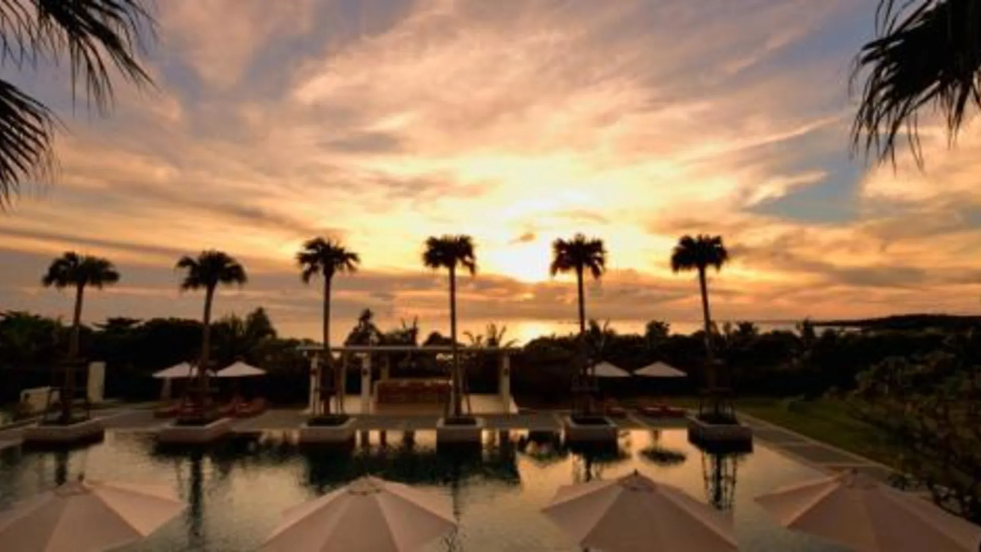 오키나와 본섬 더 우자 테라스 비치 클럽 빌라 5성급 호텔 스위트룸