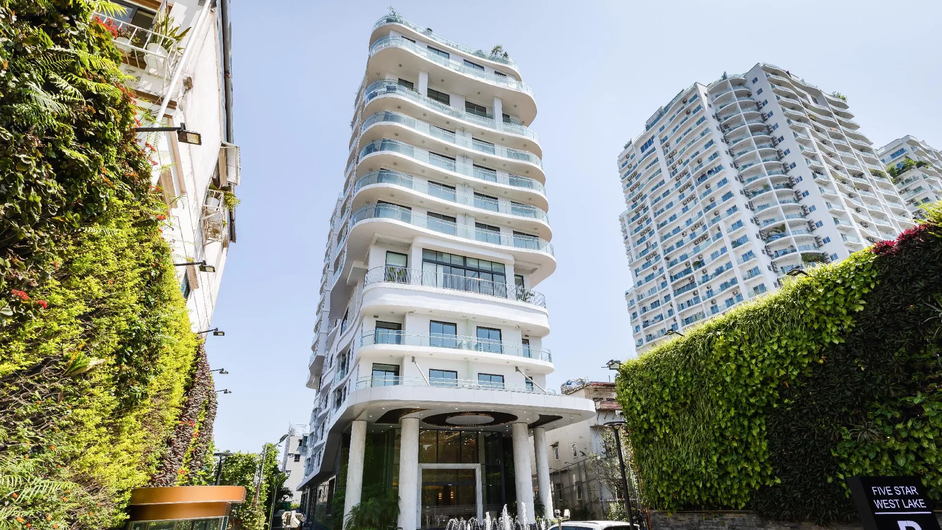 하노이 파이브 스타 웨스트레이크 1-4층 호텔 앤 서비스 아파트먼트 5성급 호텔 전망