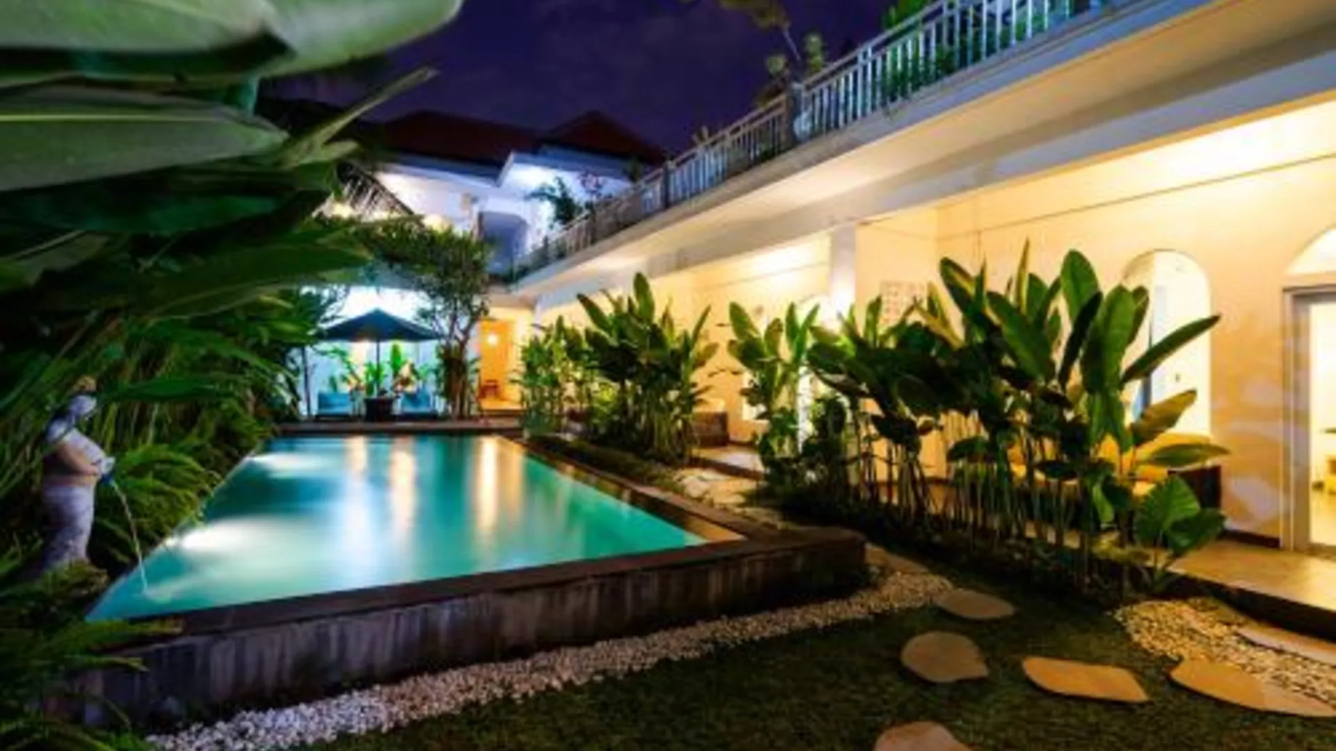 발리 마하야나 빌라 타나롯 3성급 호텔 로비