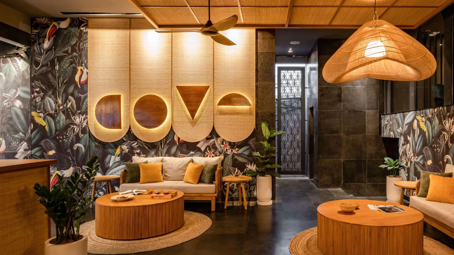 발리 더 이스바라 바이 코브 4성급 호텔 로비