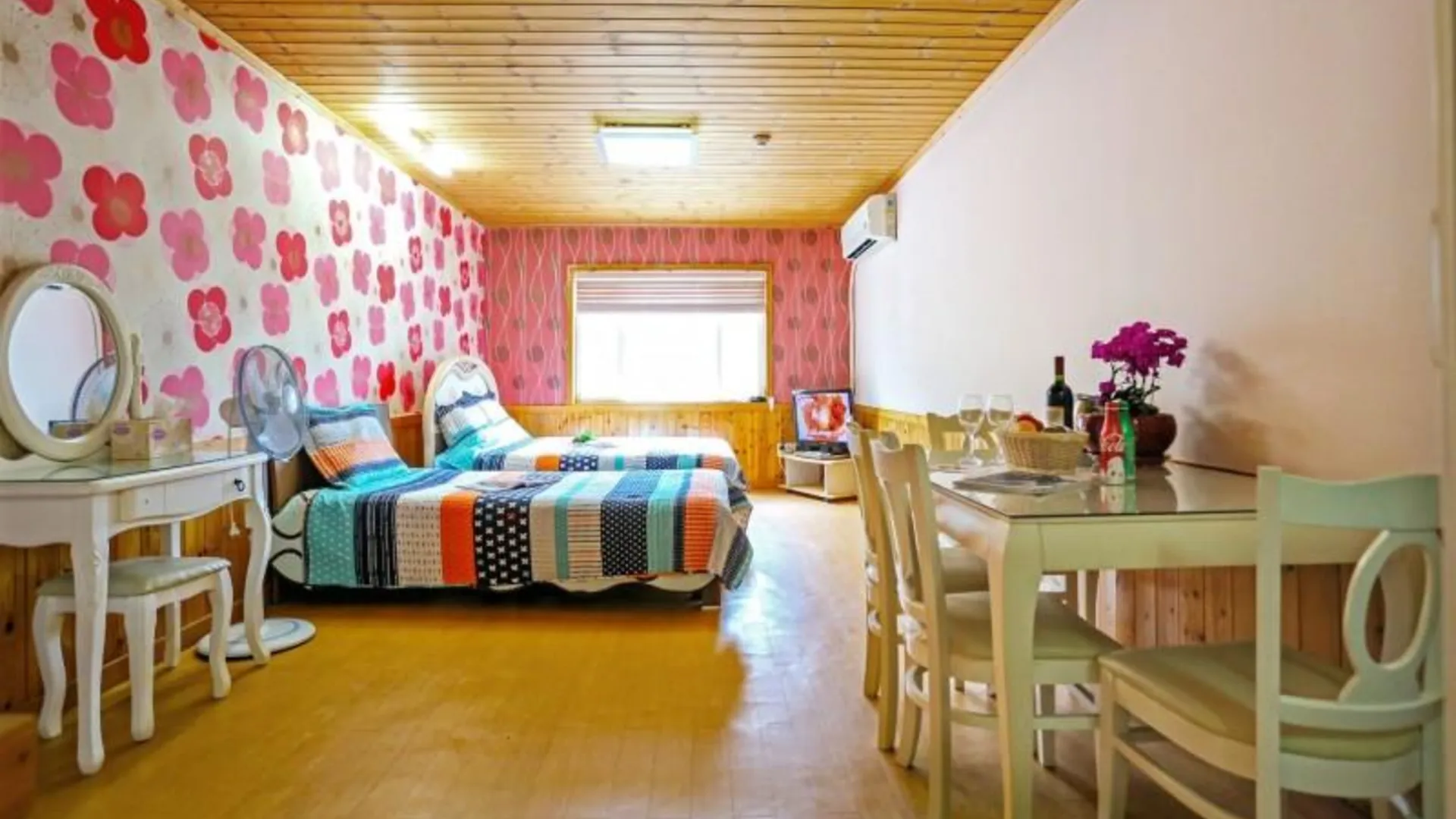 밀양시 청도 에델바이스펜션 2성급 게스트하우스 스위트룸