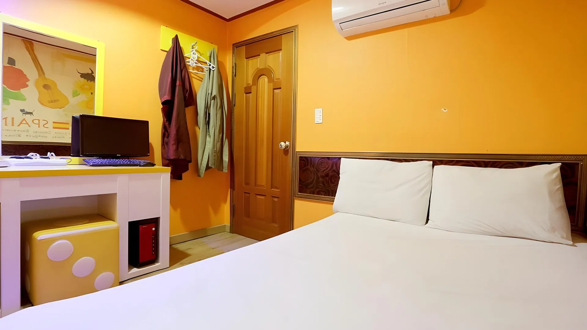 서울 회기 Q 1성급 호텔 스위트룸