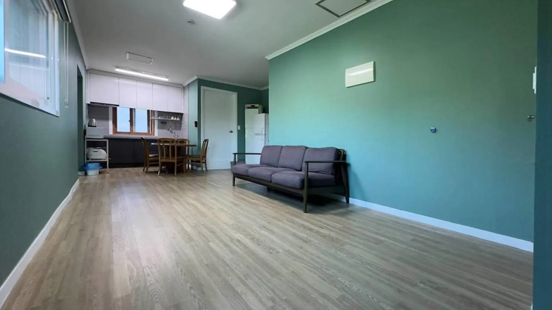 계룡시 대전 장태산의아침펜션 1성급 게스트하우스 스위트룸