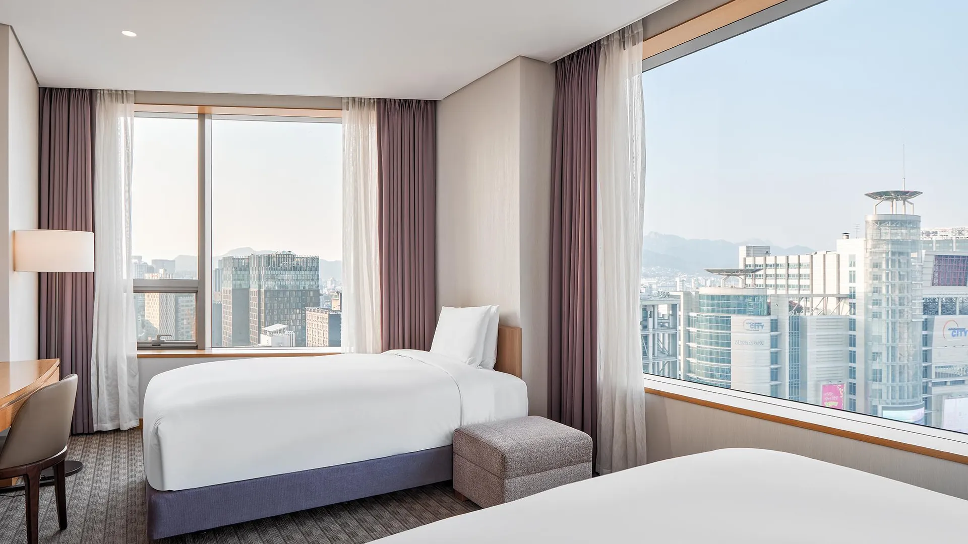 서울 소테츠 호텔즈 더 스프라지르 서울 동대문 4성급 호텔 스위트룸