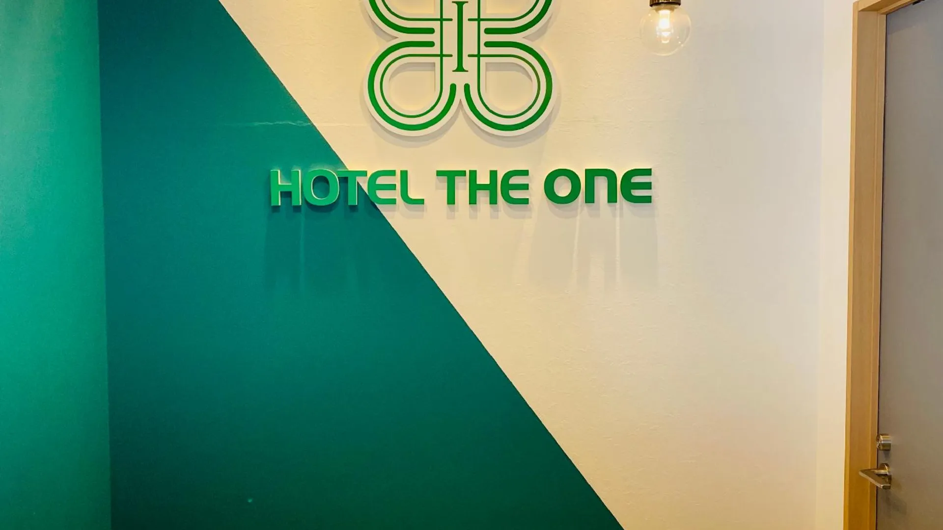 오사카 호텔 더 원 신이마미야 3성급 호텔 수영장