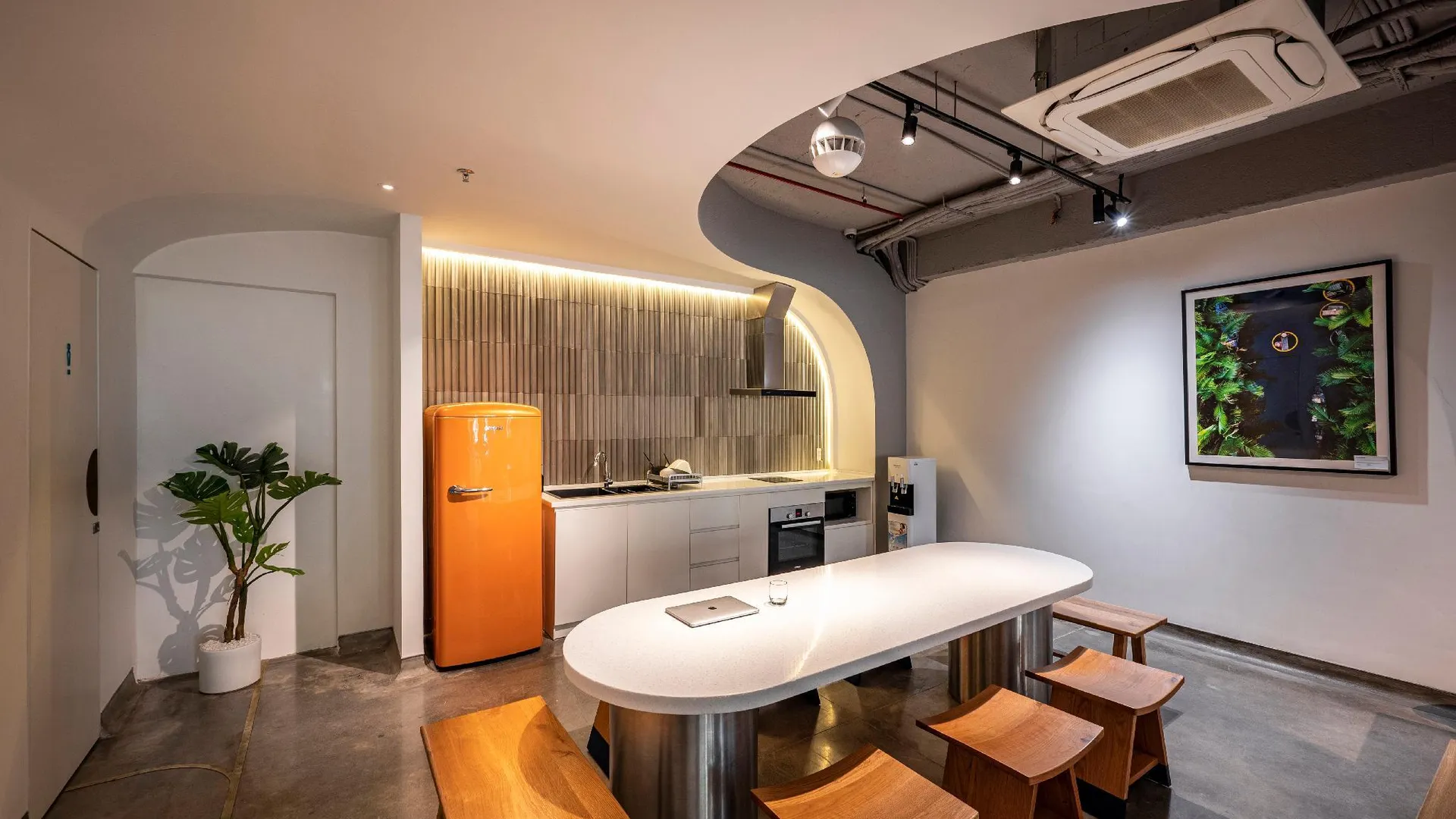 호치민 미앤더 사이공 3성급 호텔 수영장