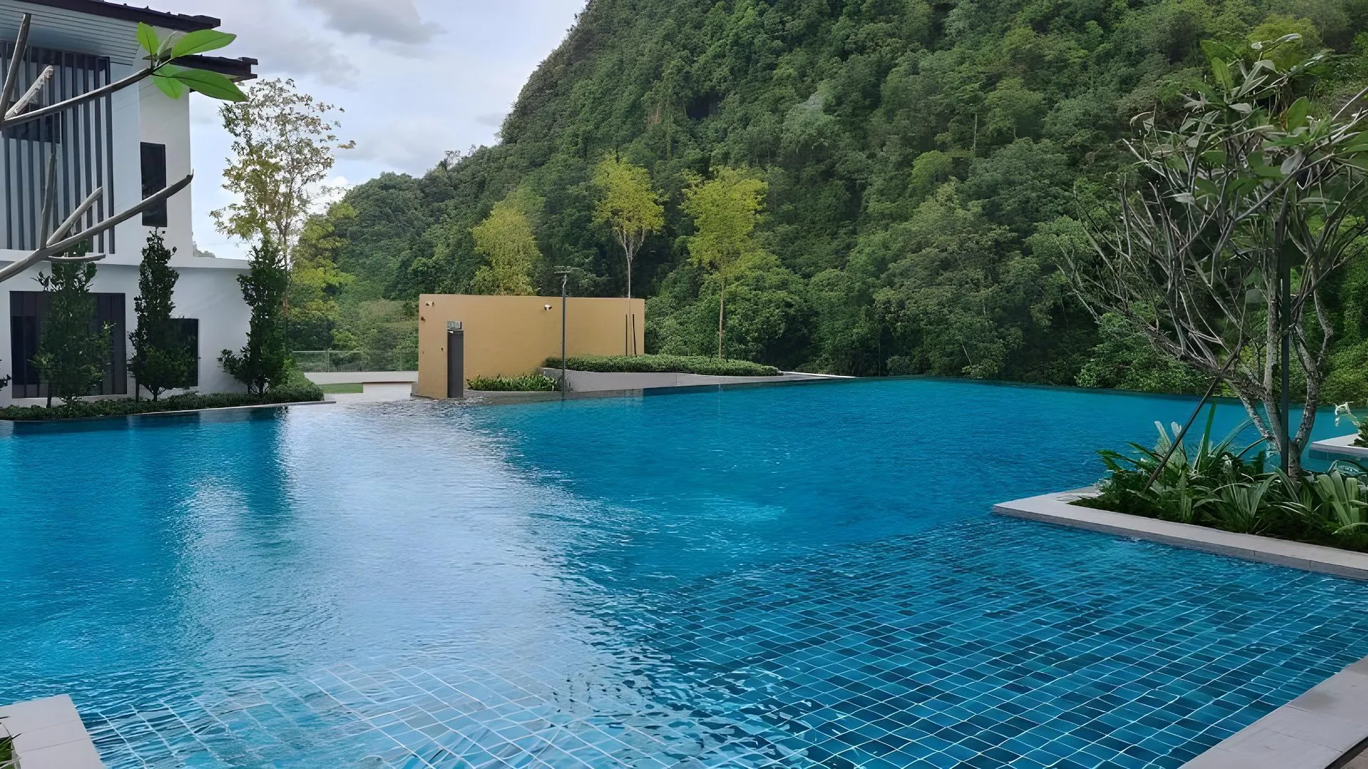 이포 온센 프리미엄 스위트 앳 탐분 이포 5성급 게스트하우스 로비