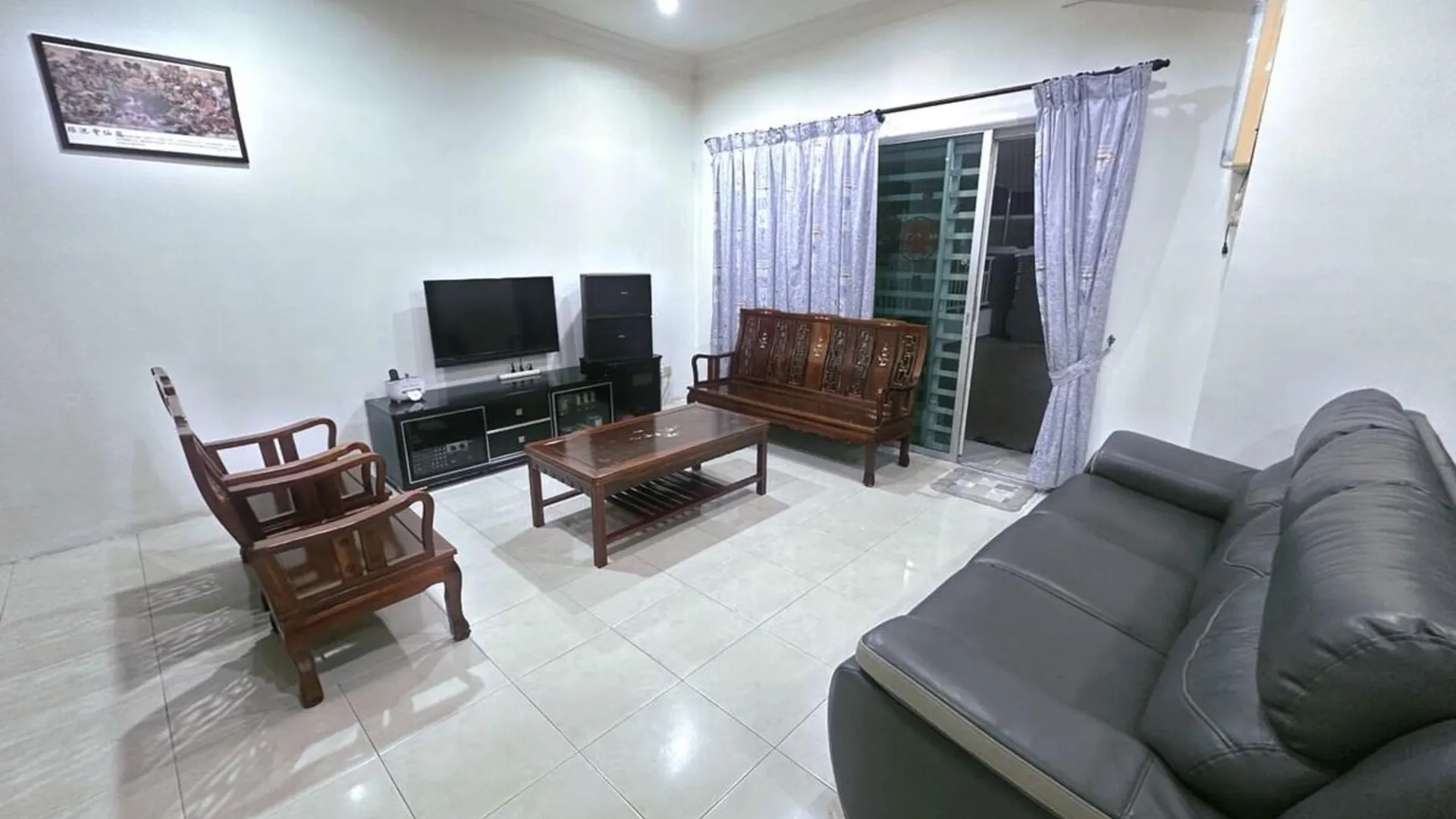 이포 쿠알라 캉사르 타운의 프라이빗 하우스 (m², 침실 5개, 프라이빗 욕실 4개) 1성급 싱글룸 스위트룸