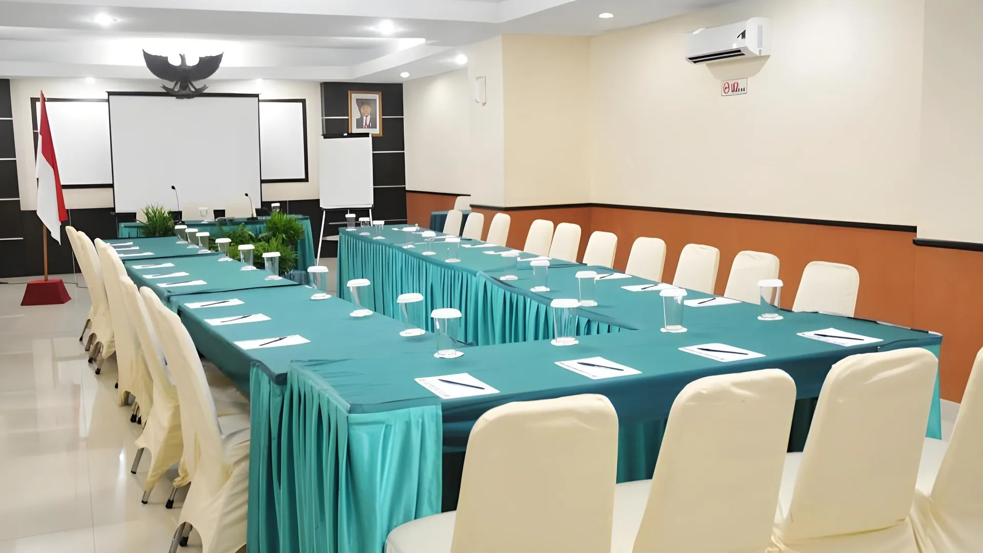 마카사르 로사리 비치 호텔 마카사 3성급 호텔 객실