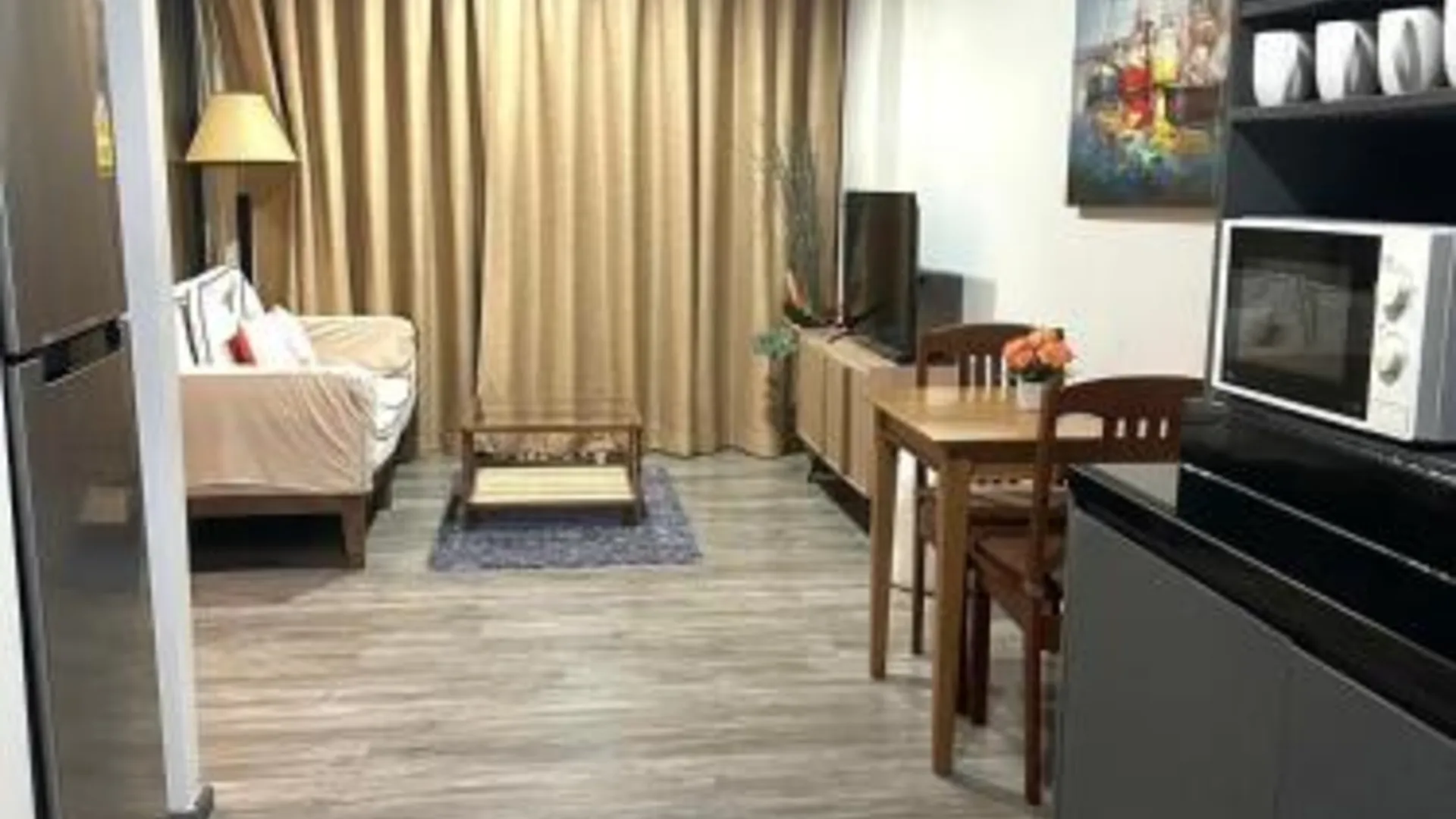 푸켓 The deck patong 1성급 호텔 스위트룸