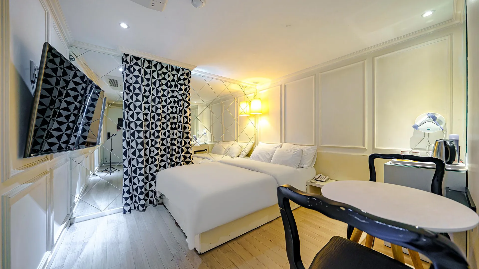 서울 신촌 Cindy(신디) 3성급 호텔 스위트룸