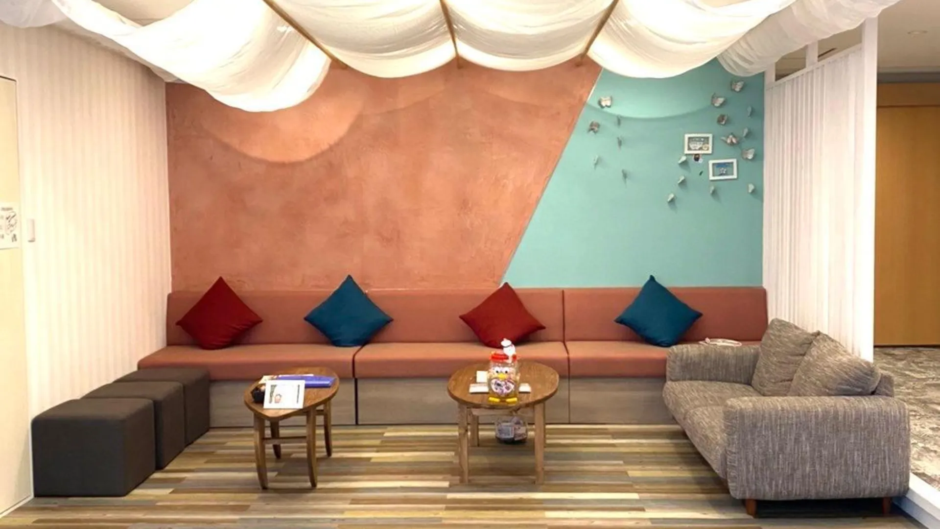 오사카 게스트하우스 라울레아 텐노지 4성급 호텔 객실