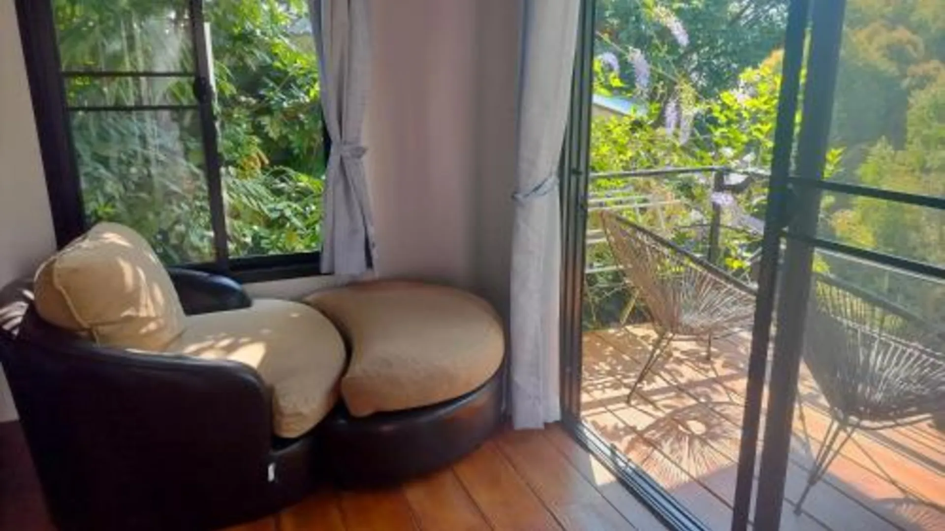 치앙라이 Na Na Doo Homestay 3성급 게스트하우스 수영장