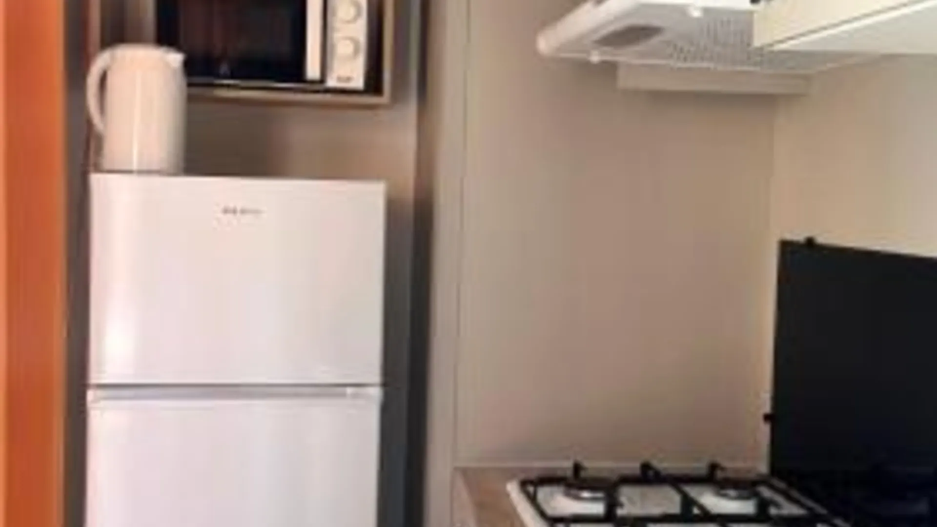 잠부예이라 도 마르 Camping Villa Park Zambujeira do Mar 4성급 게스트하우스 객실