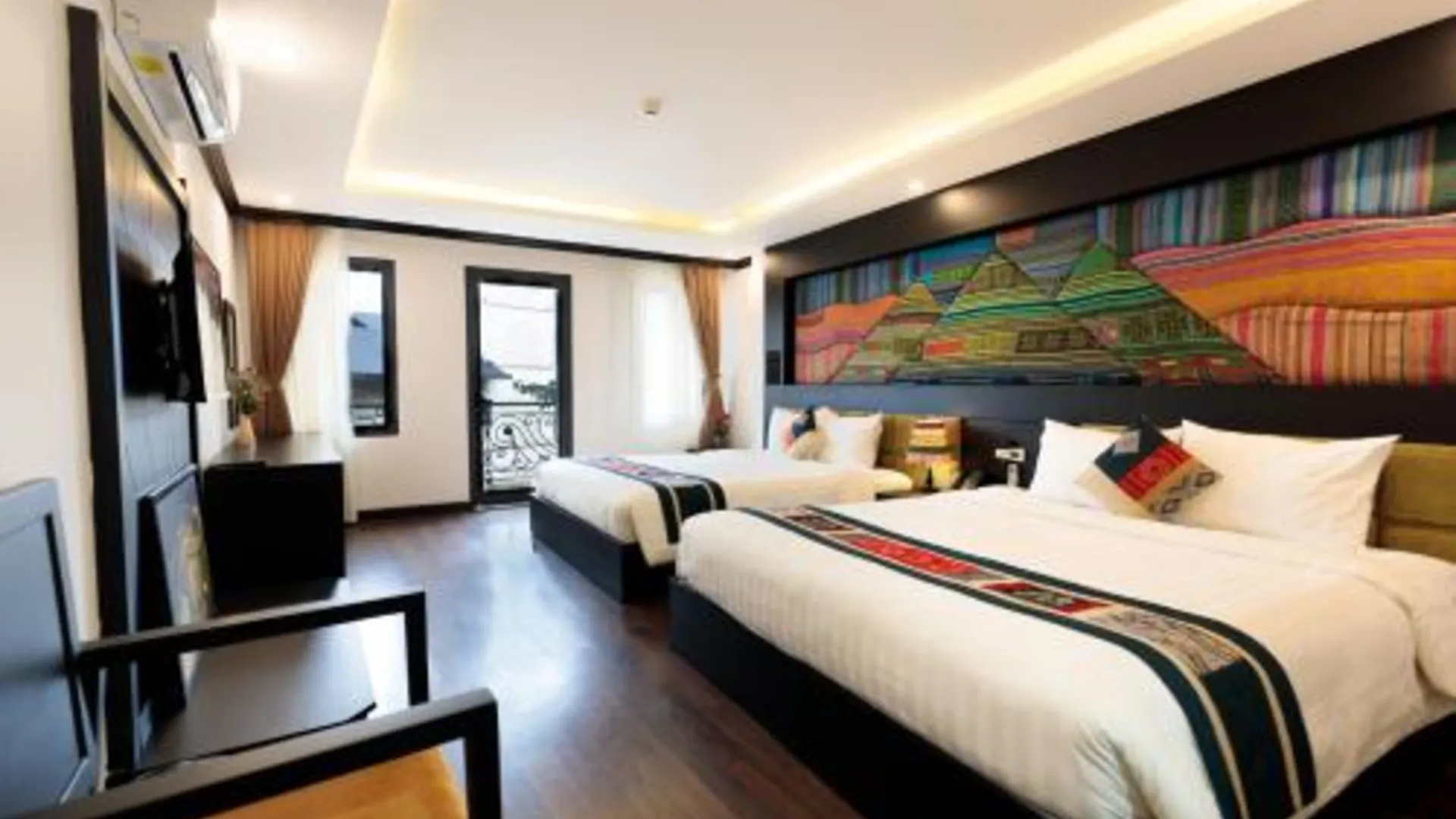 사파 바비니 패밀리 호텔 사파 4성급 호텔 스위트룸