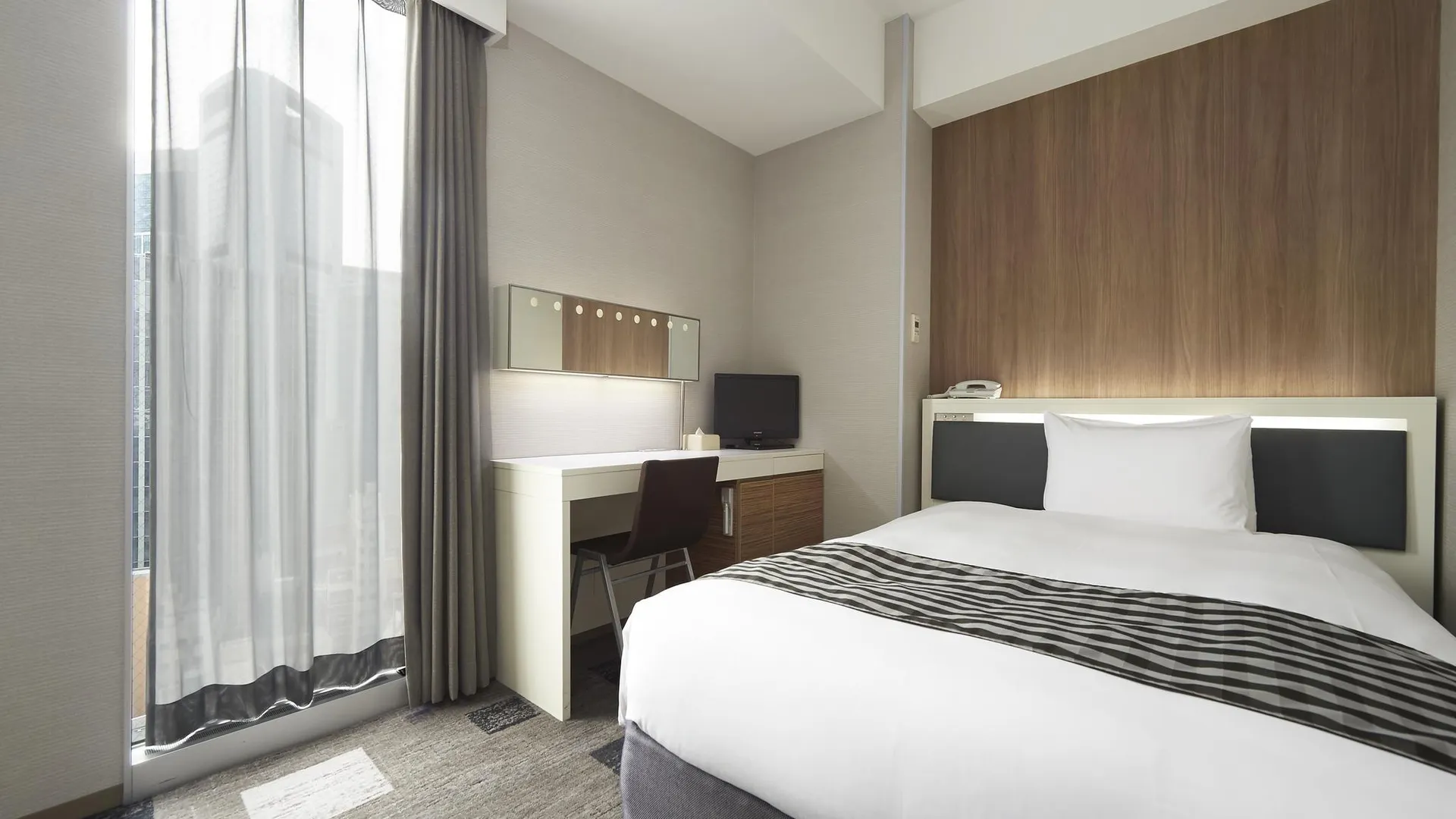 도쿄 / 동경 소테츠 프레사 인 신바시 가라스모리구치 3성급 호텔 스위트룸