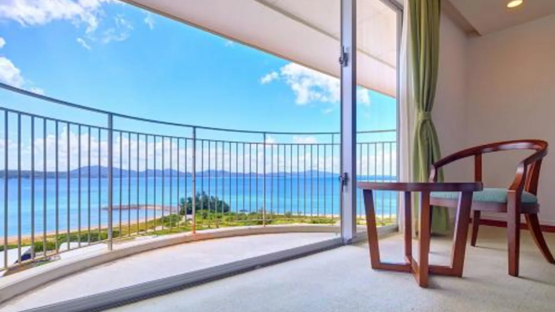 오키나와 본섬 호텔 유가프 인 오키나와 3성급 호텔 로비