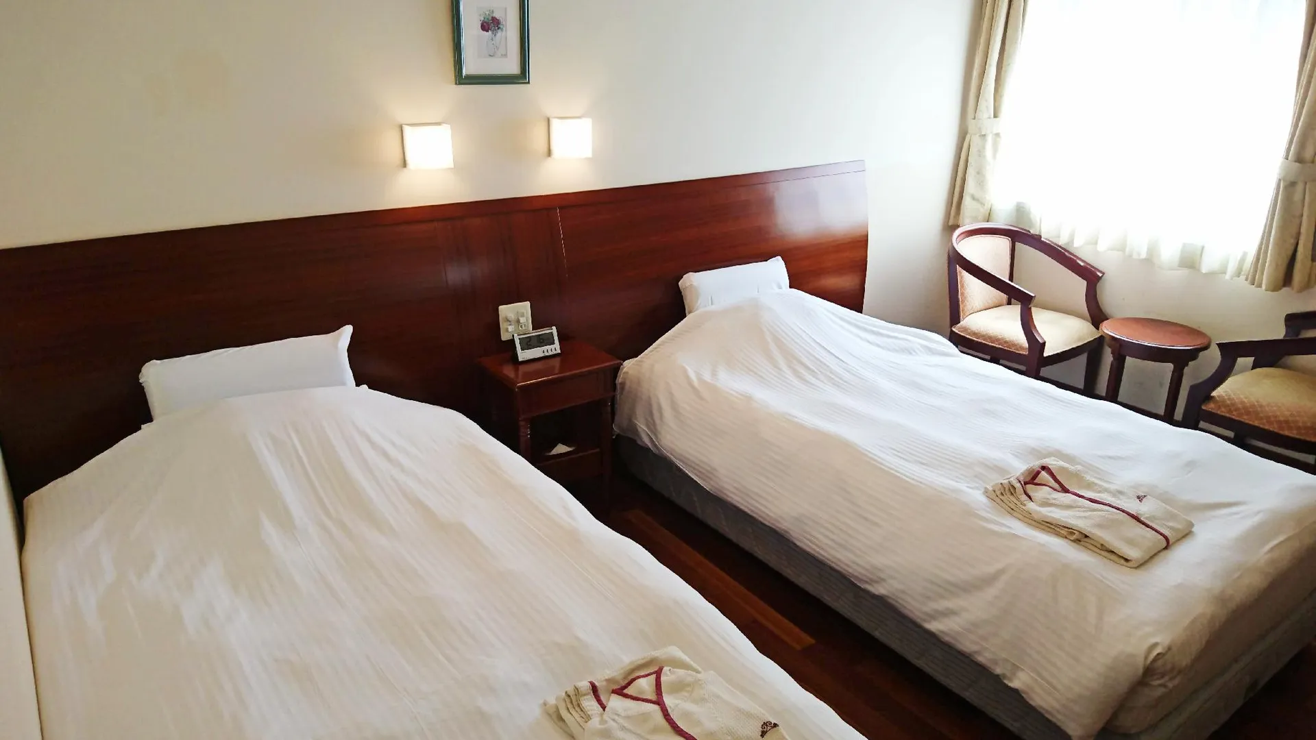 오키나와 본섬 호텔 선 퀸 3성급 호텔 스위트룸