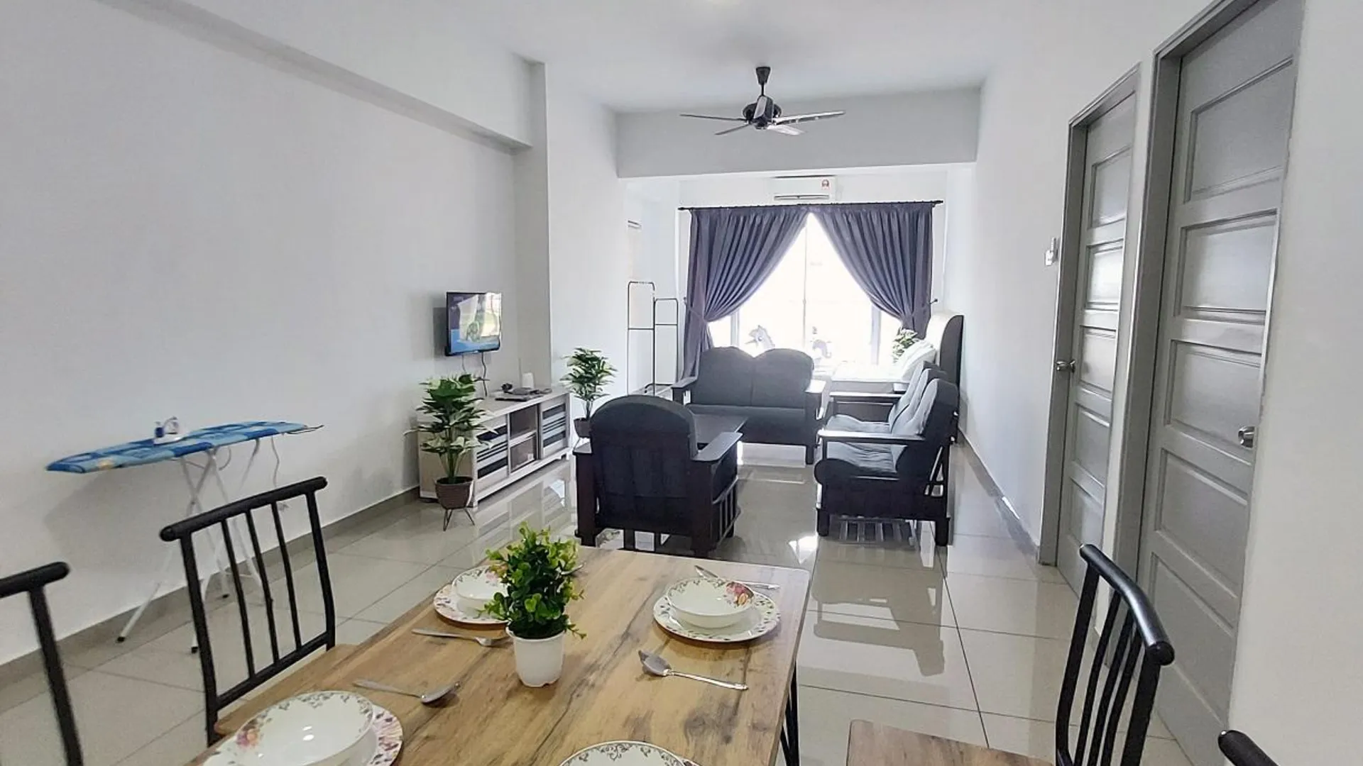 세리 만중 세리 만중의 아파트먼트 (1580m², 침실 3개, 프라이빗 욕실 2개) 3성급 싱글룸 외관