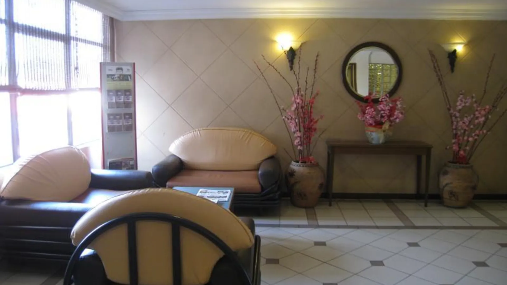 쿠알라 리피스 호텔 센터포인트 2성급 호텔 외관