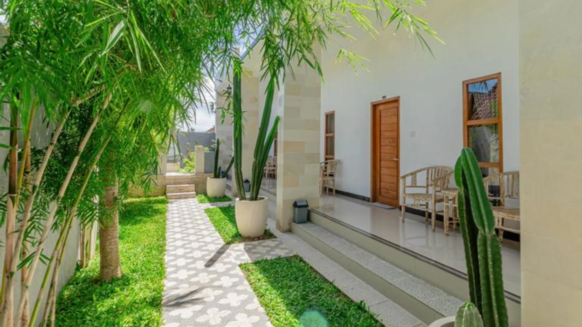 발리 Seven Angels Villa and Hostel 2성급 호텔 외관