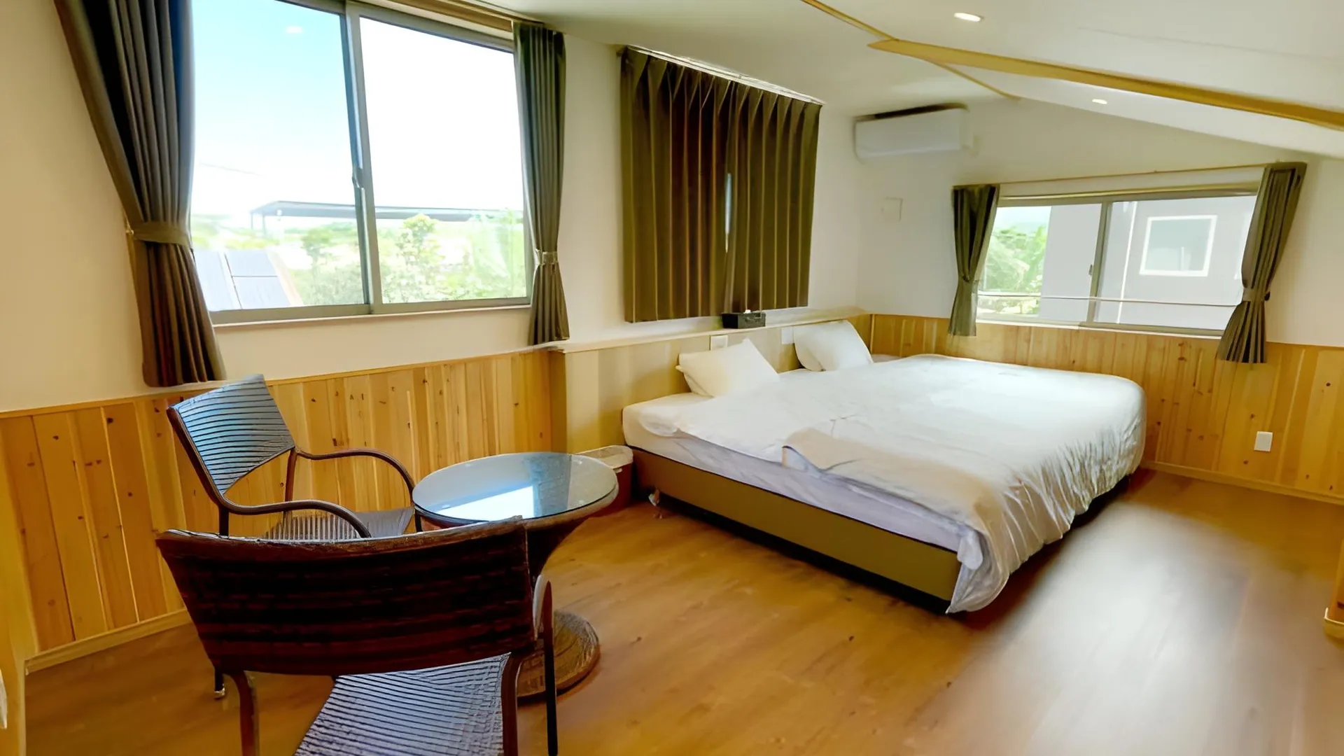 오키나와 본섬 콘도미니엄 추라우미 빌리지 5성급 게스트하우스 스위트룸