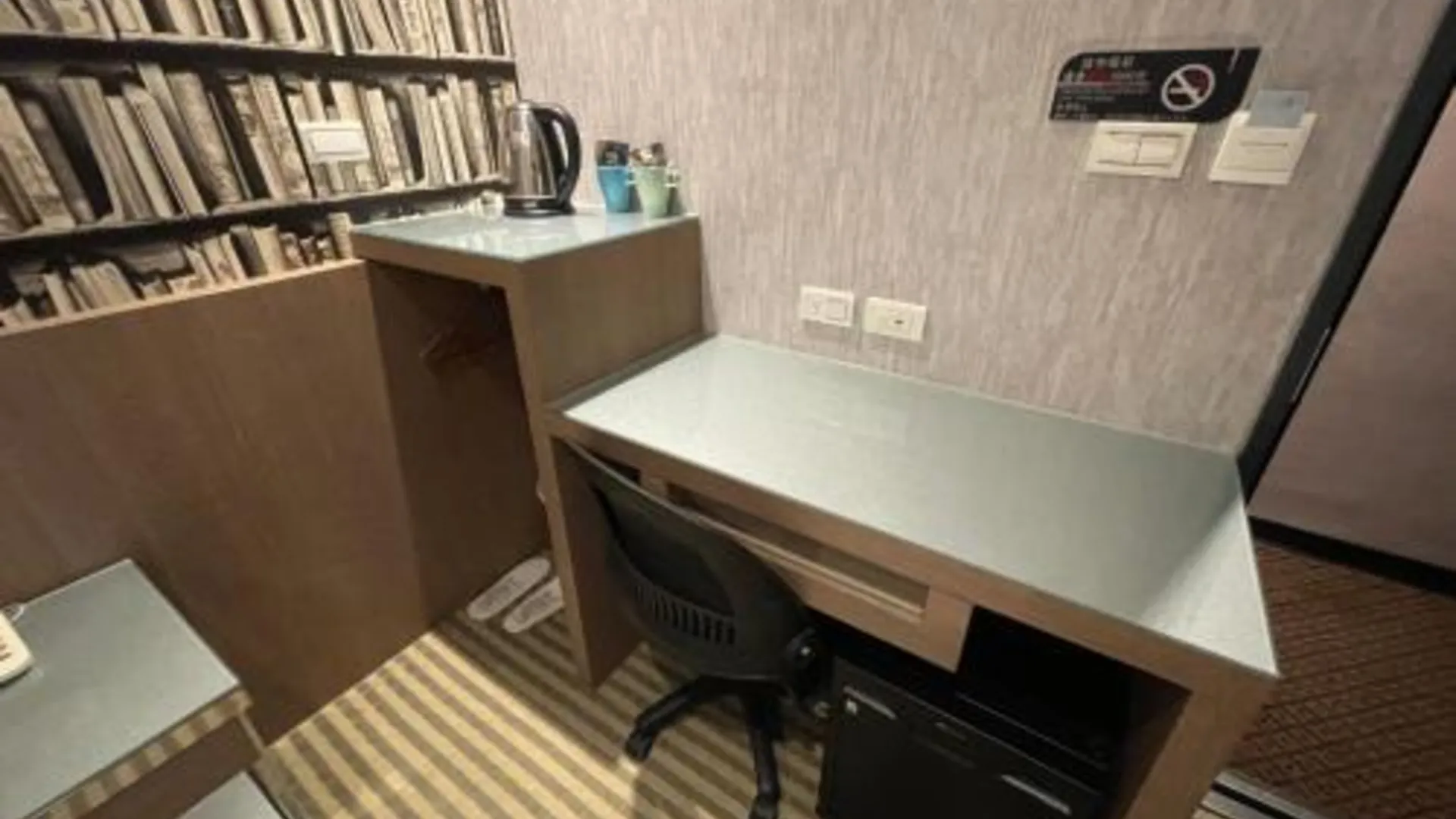 타이베이 D.H 스테이 2성급 호텔 레스토랑