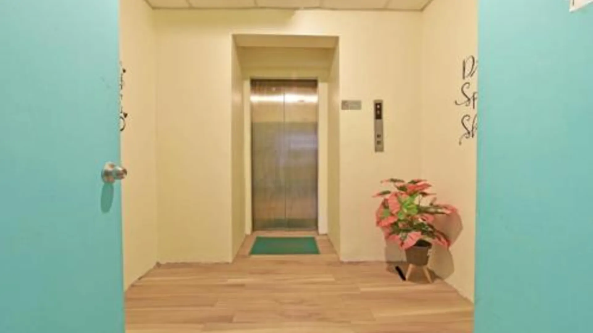 숭가이 페타니 Akasia Hotel 2성급 호텔 수영장