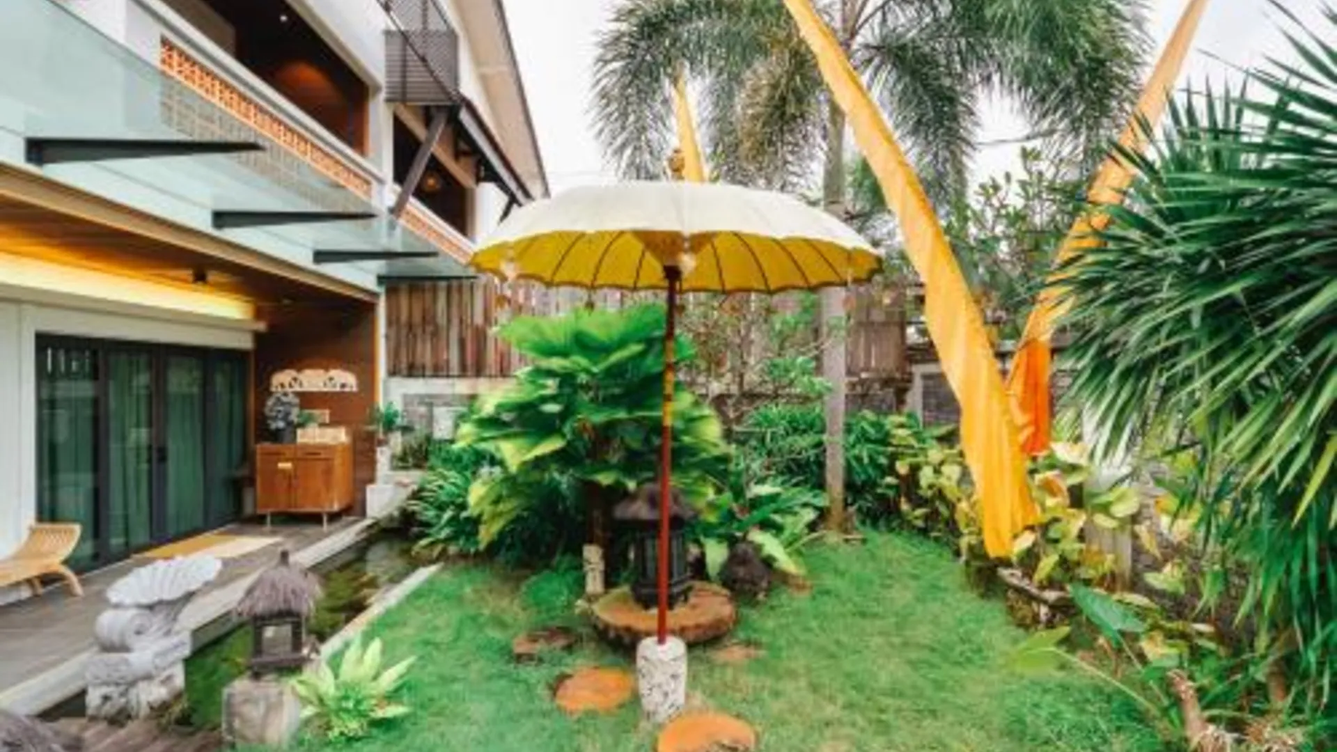 말라카 클레방의 빌라 (370m², 침실 4개, 프라이빗 욕실 4개) 5성급 게스트하우스 외관