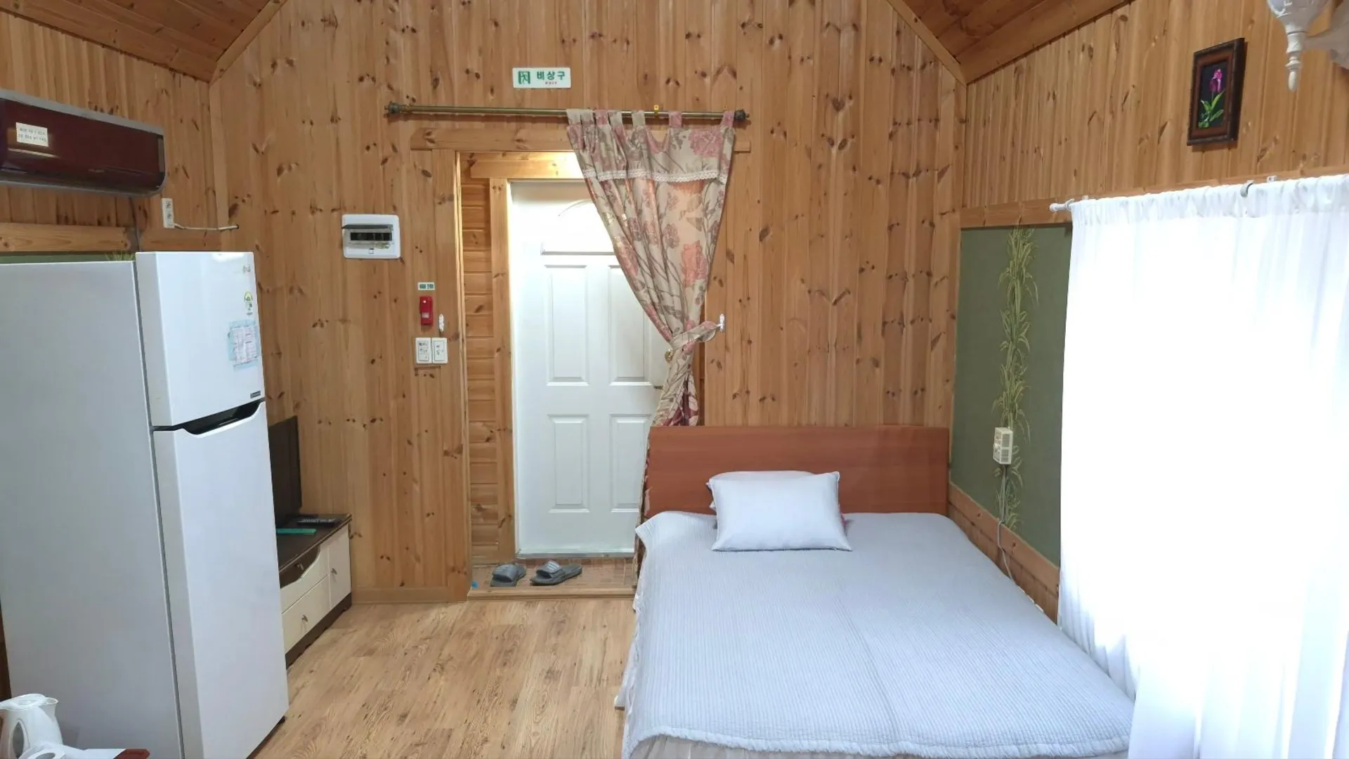 산청 산청 지리산폭포펜션 2성급 게스트하우스 레스토랑