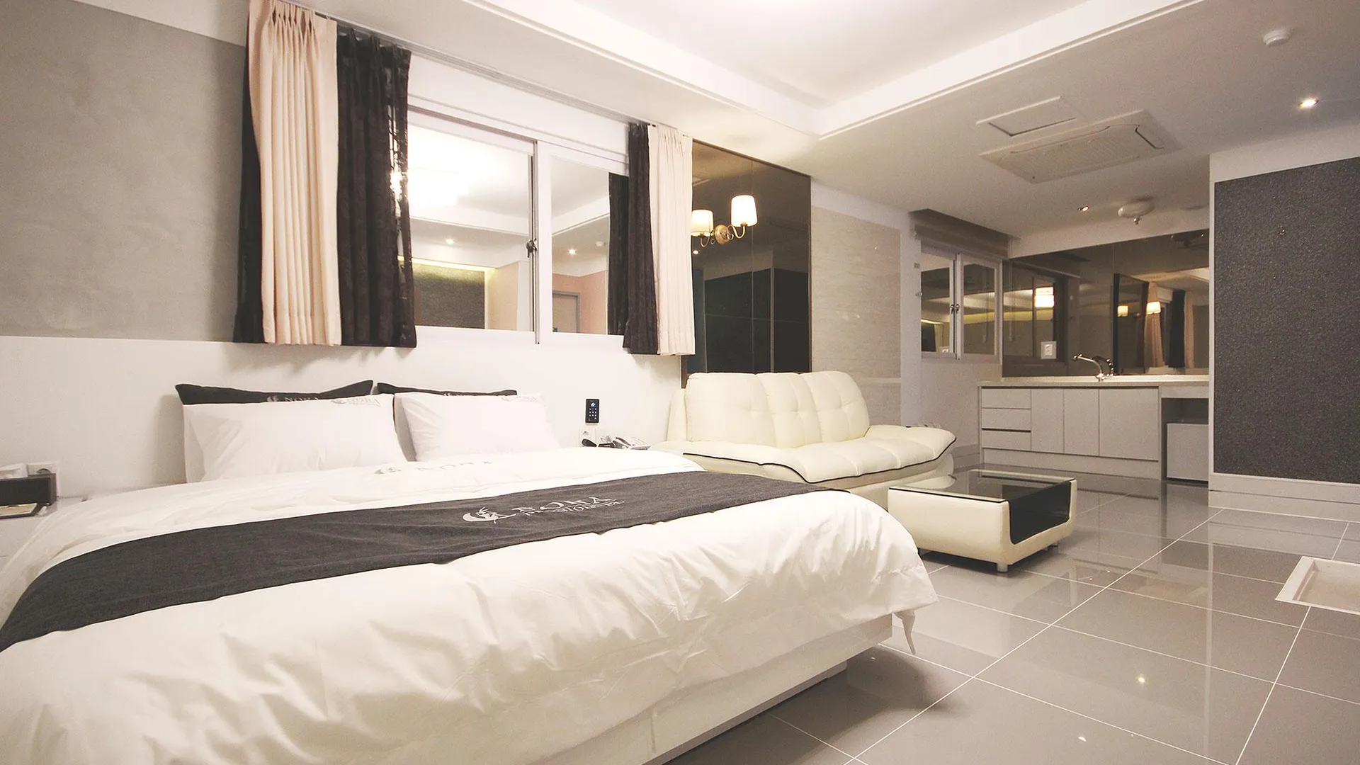 담양 담양 노라 무인텔 호텔 스위트룸